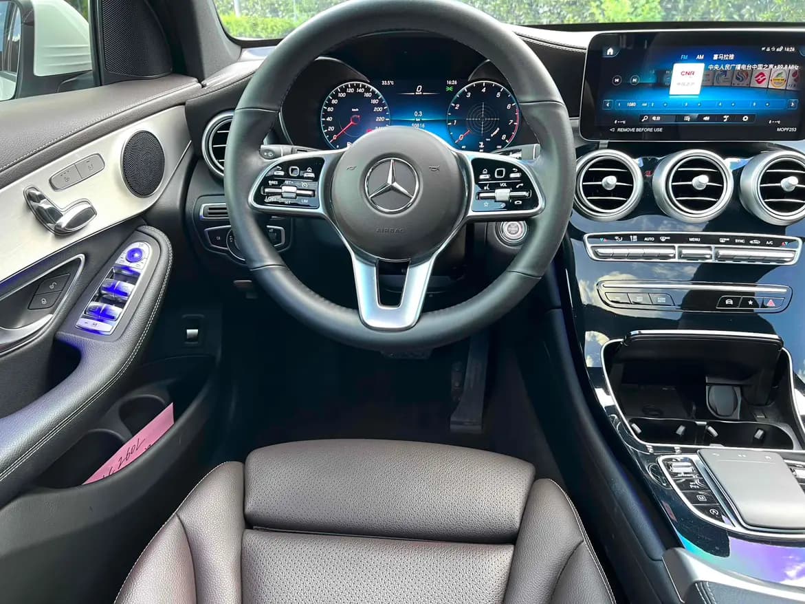 Mercedes-Benz GLC 2022 г. 50042 км. — фото 15