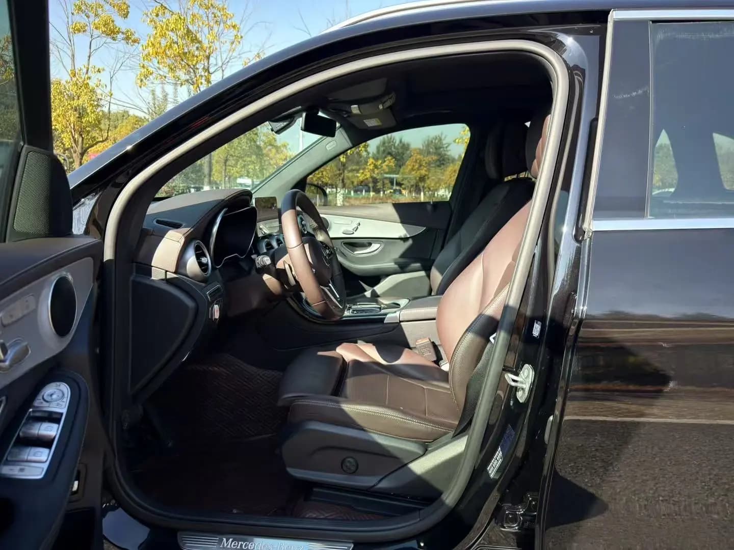 Mercedes-Benz GLC 2022 г. 79043 км. — фото 20