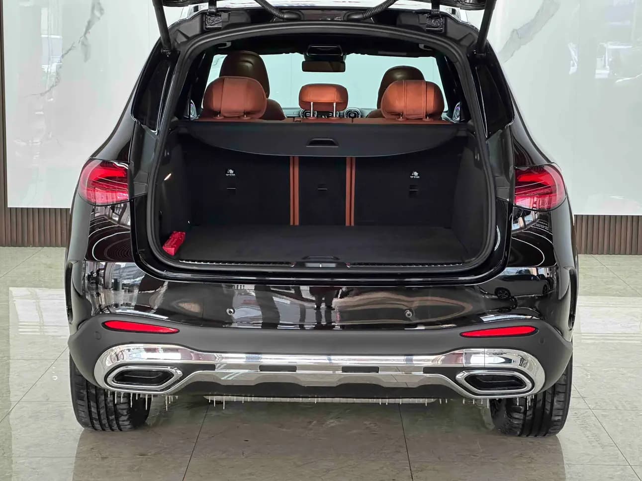 Mercedes-Benz GLC 2024 г. 14144 км. — фото 4