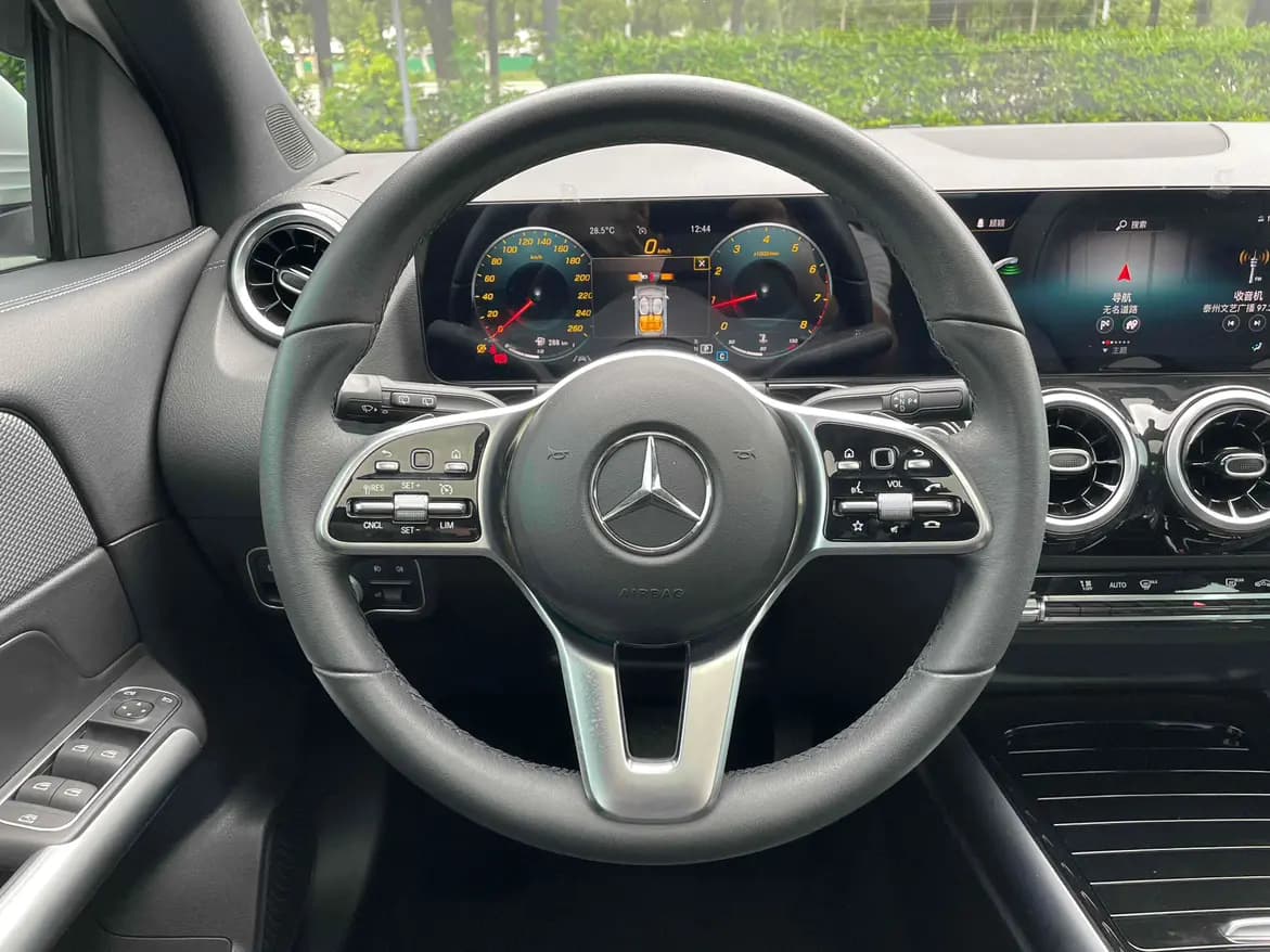 Mercedes-Benz GLA 2022 г. 51081 км. — фото 13