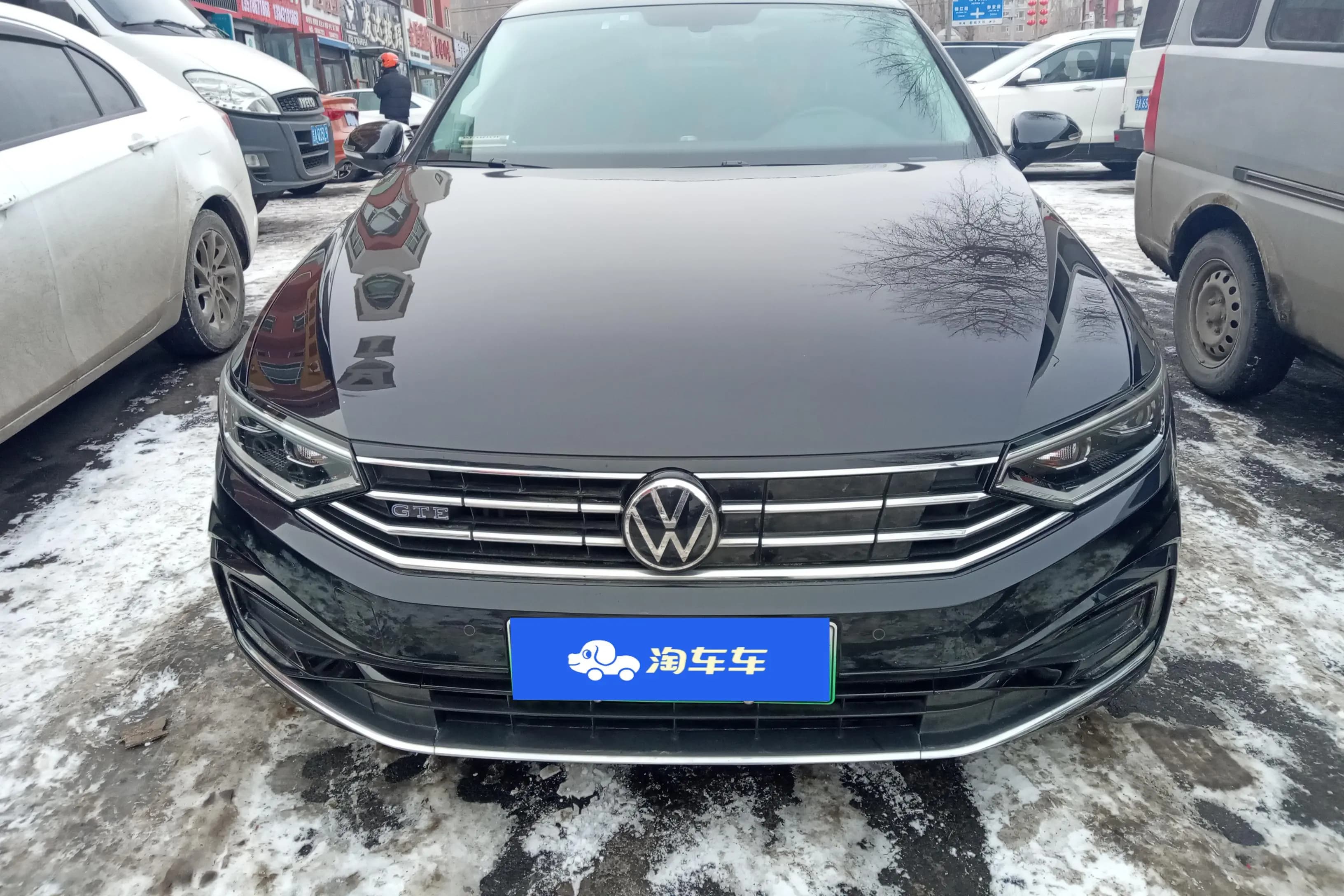 Volkswagen Magotan PHEV 2021 г. 88734 км. — фото 2