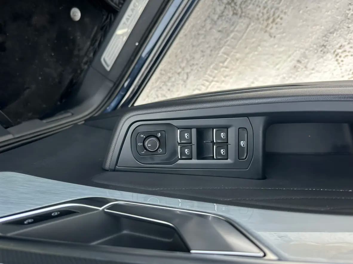 Volkswagen Talagon 2023 г. 102099 км. — фото 10