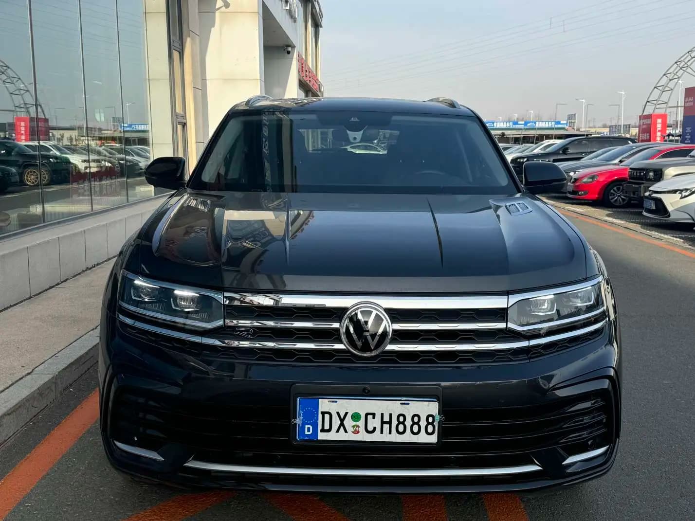 Volkswagen Teramont 2022 г. 39067 км. — фото 2