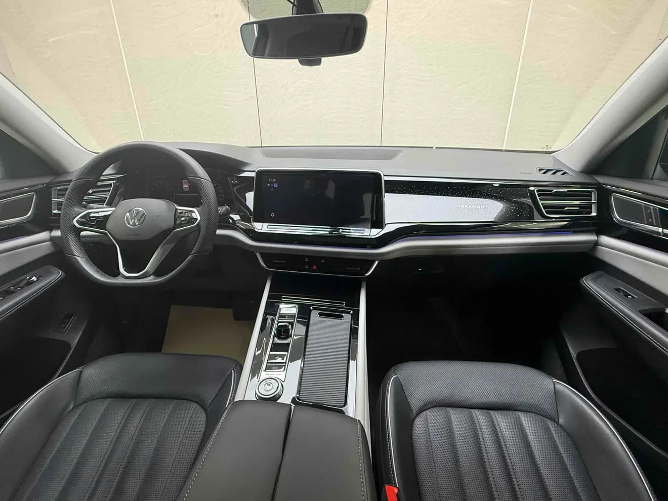 Volkswagen Teramont 2022 г. 100069 км. — фото 14