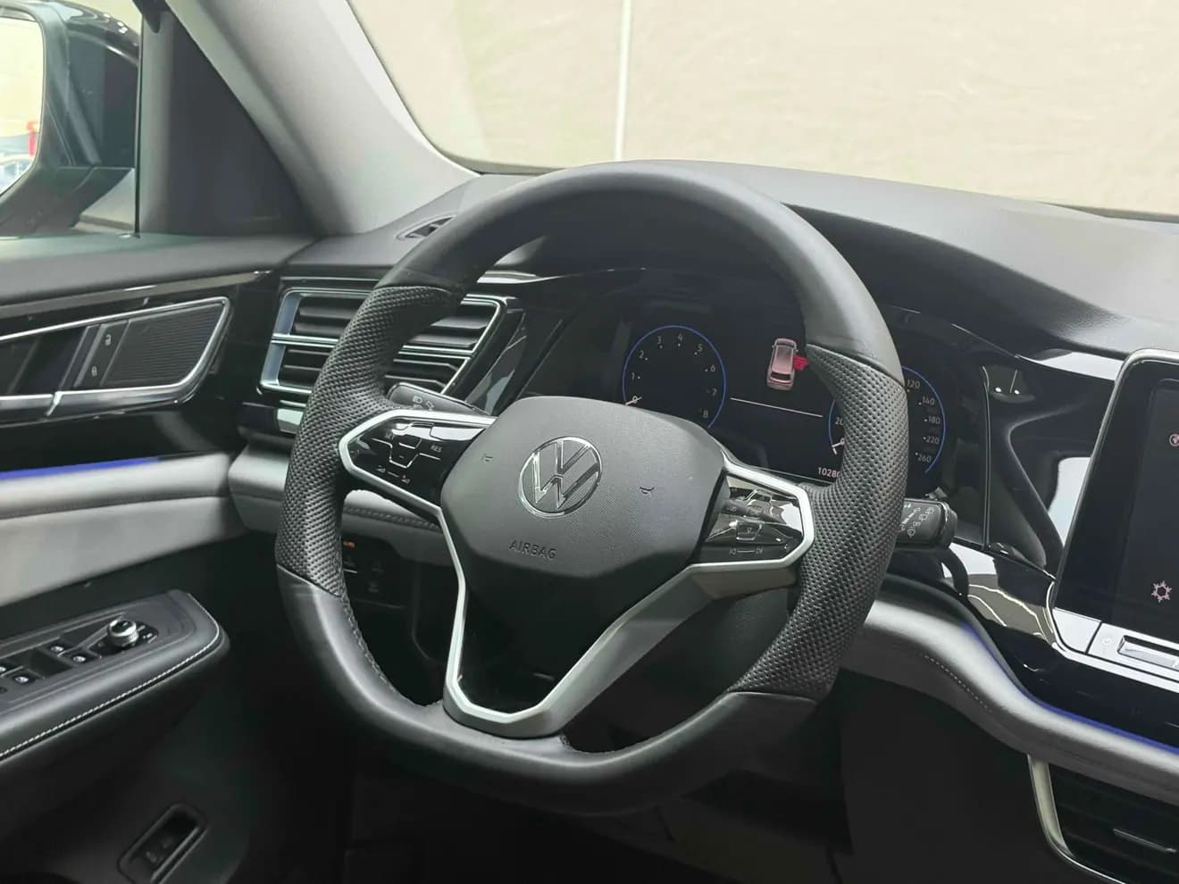 Volkswagen Teramont 2022 г. 100069 км. — фото 18