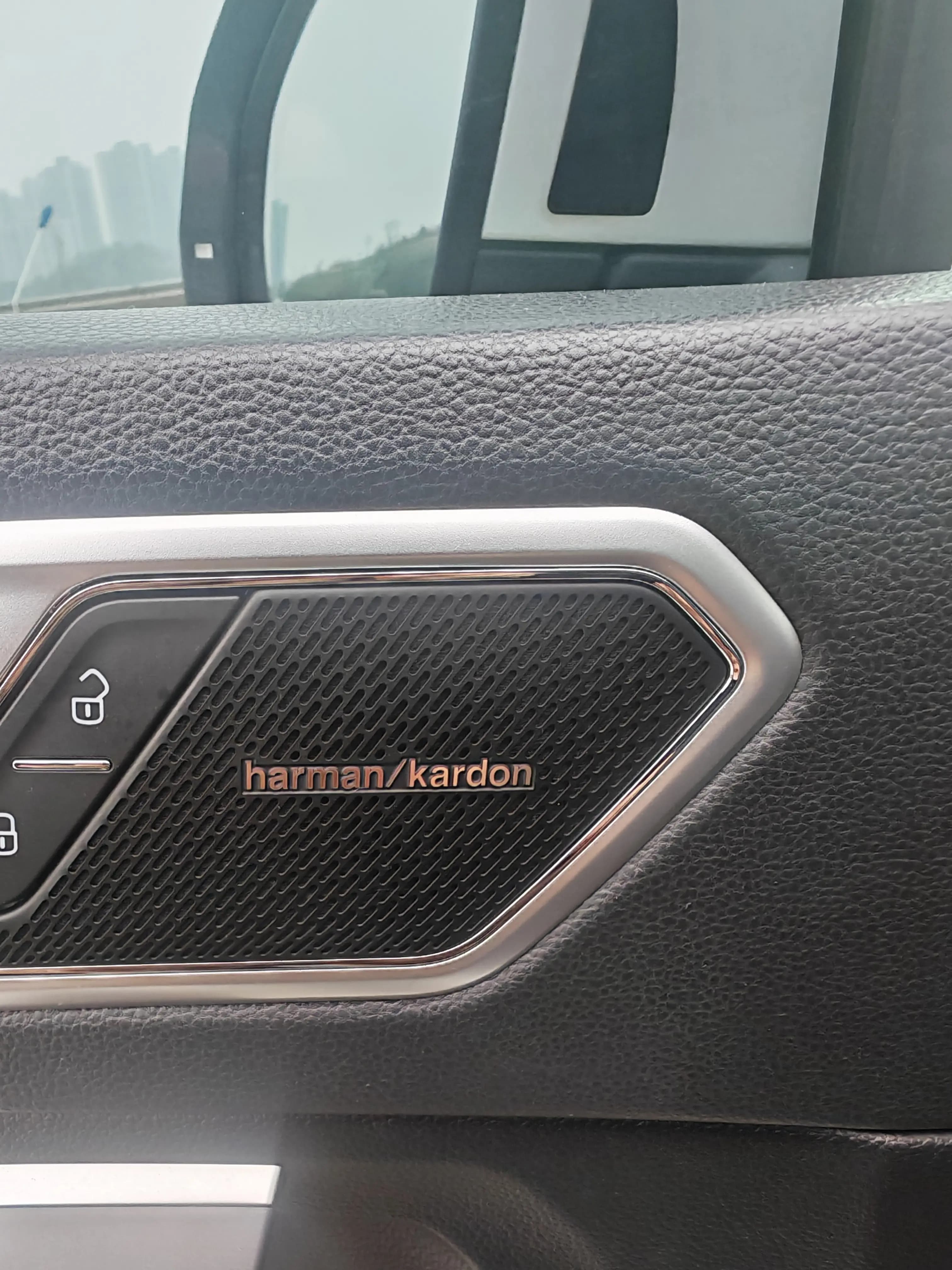 Volkswagen Tiguan L 2021 г. 102000 км. — фото 6