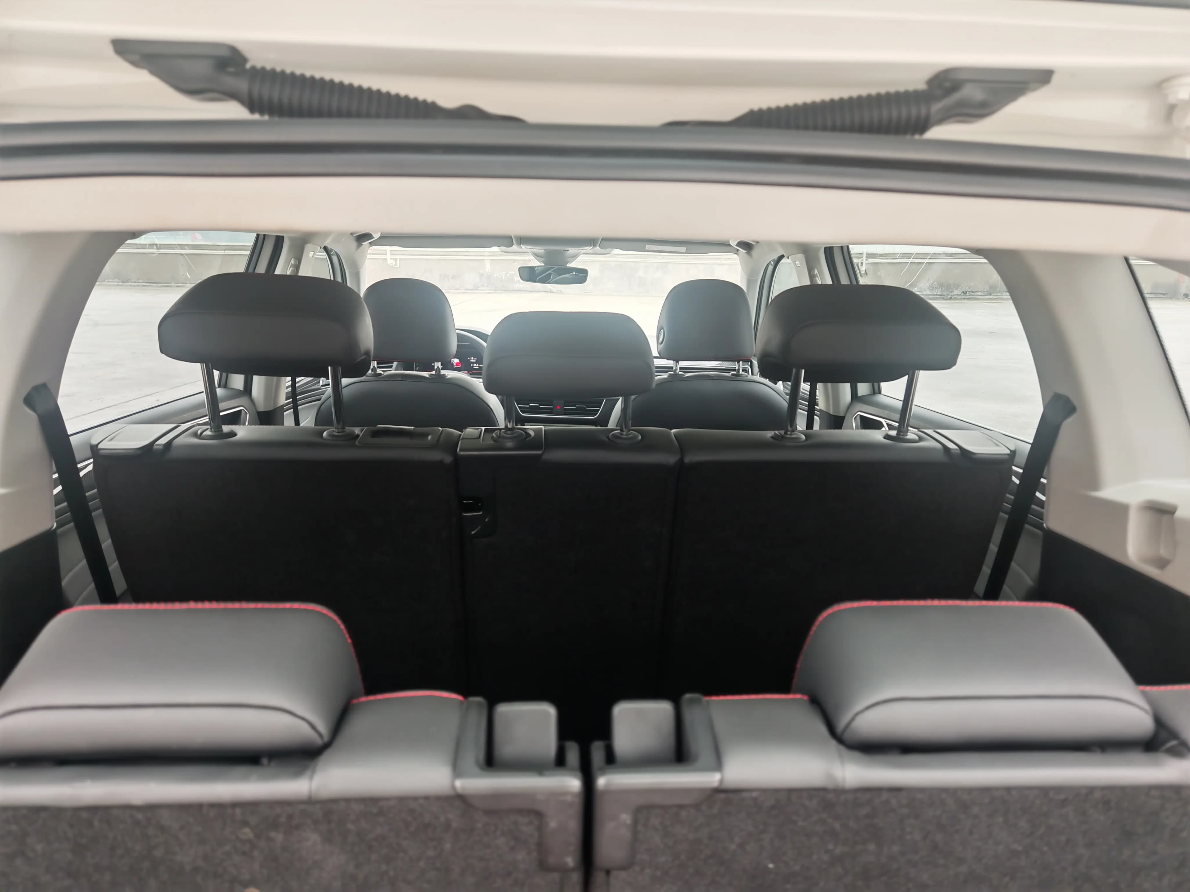 Volkswagen Tiguan L 2021 г. 102000 км. — фото 7