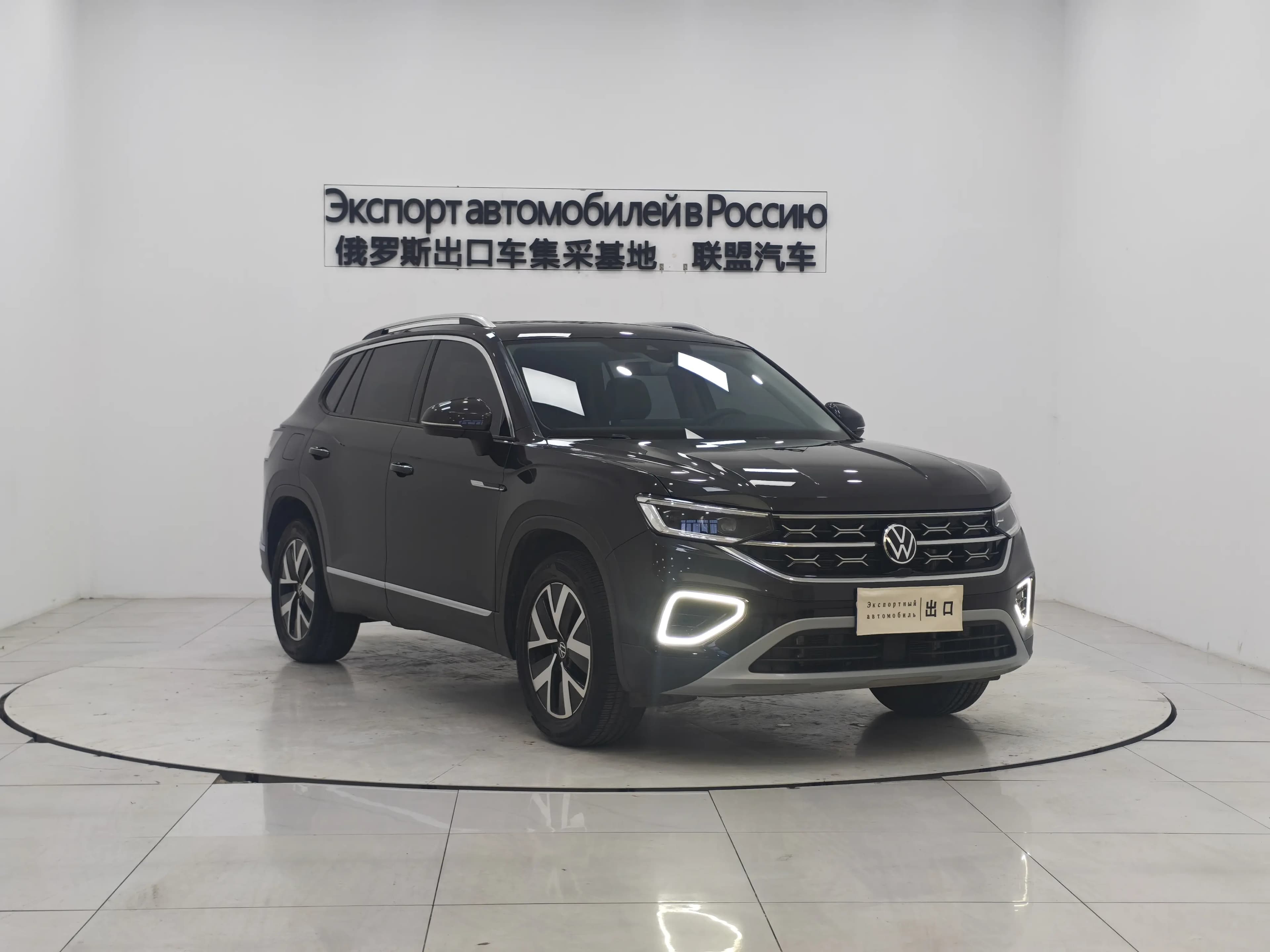 Volkswagen Tayron 2023 г. 19031 км. — фото 2