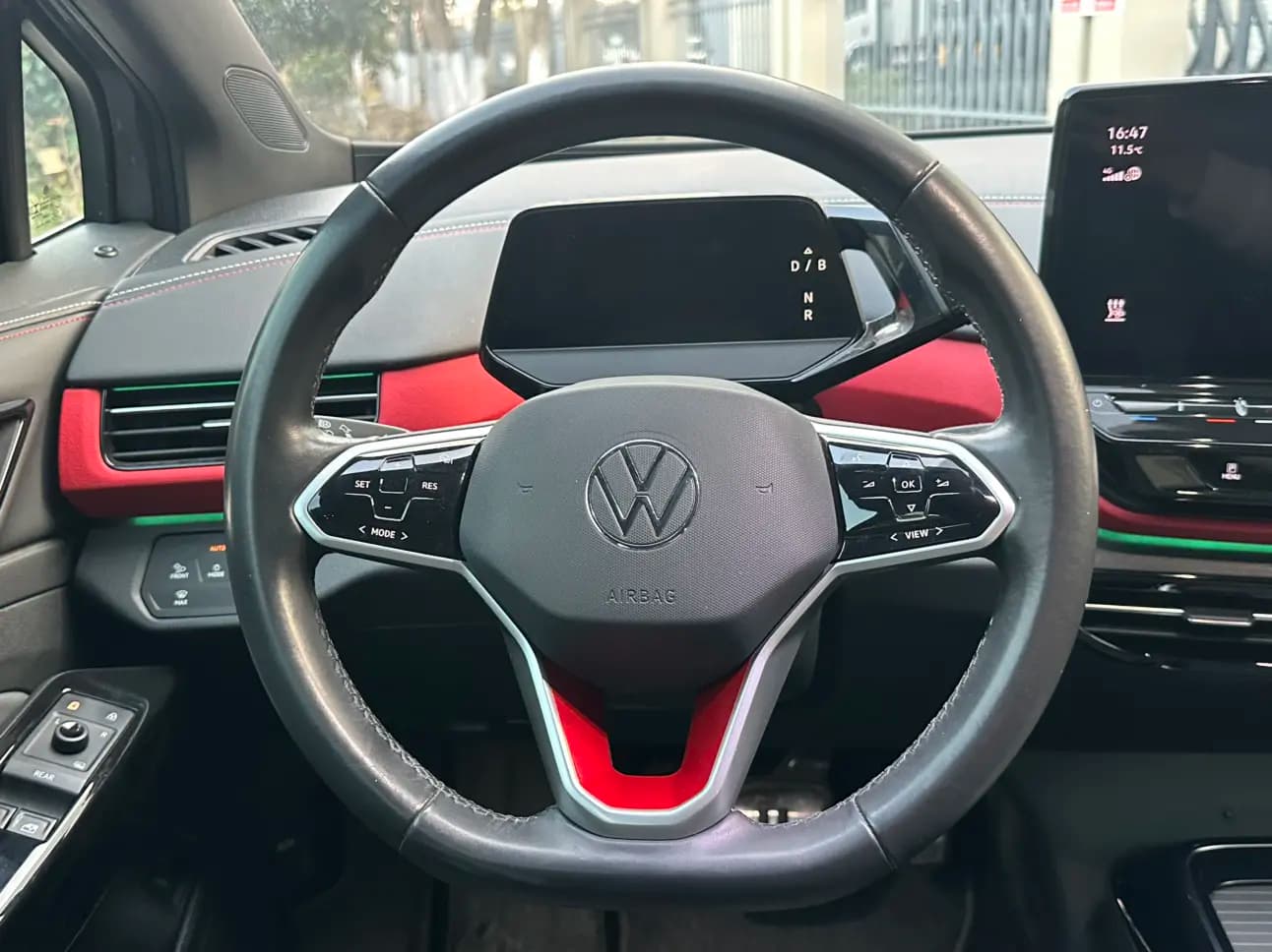 Volkswagen ID.4X 2021 г. 99067 км. — фото 13