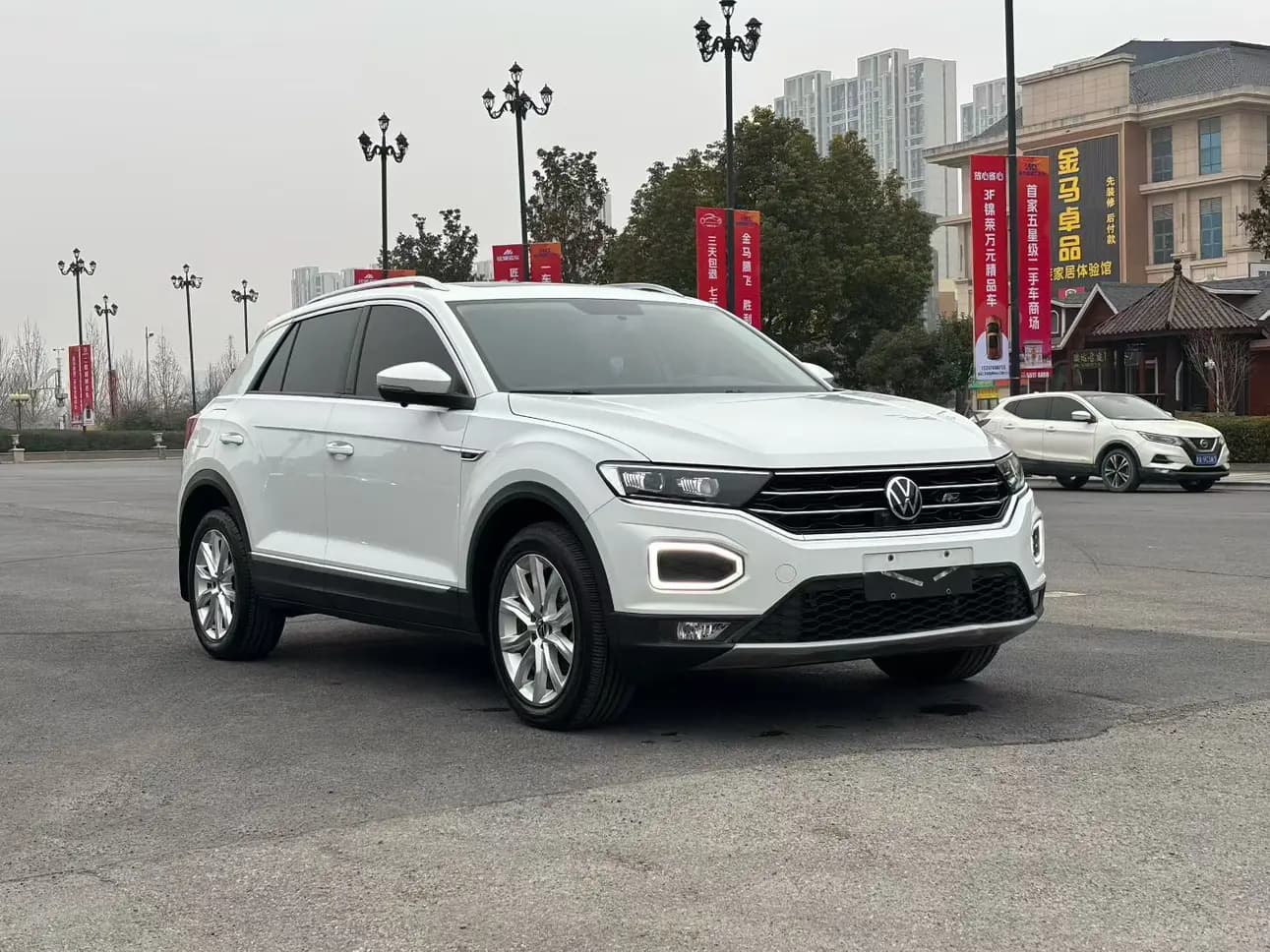 Volkswagen T-Roc 2021 г. 43115 км. — фото 3