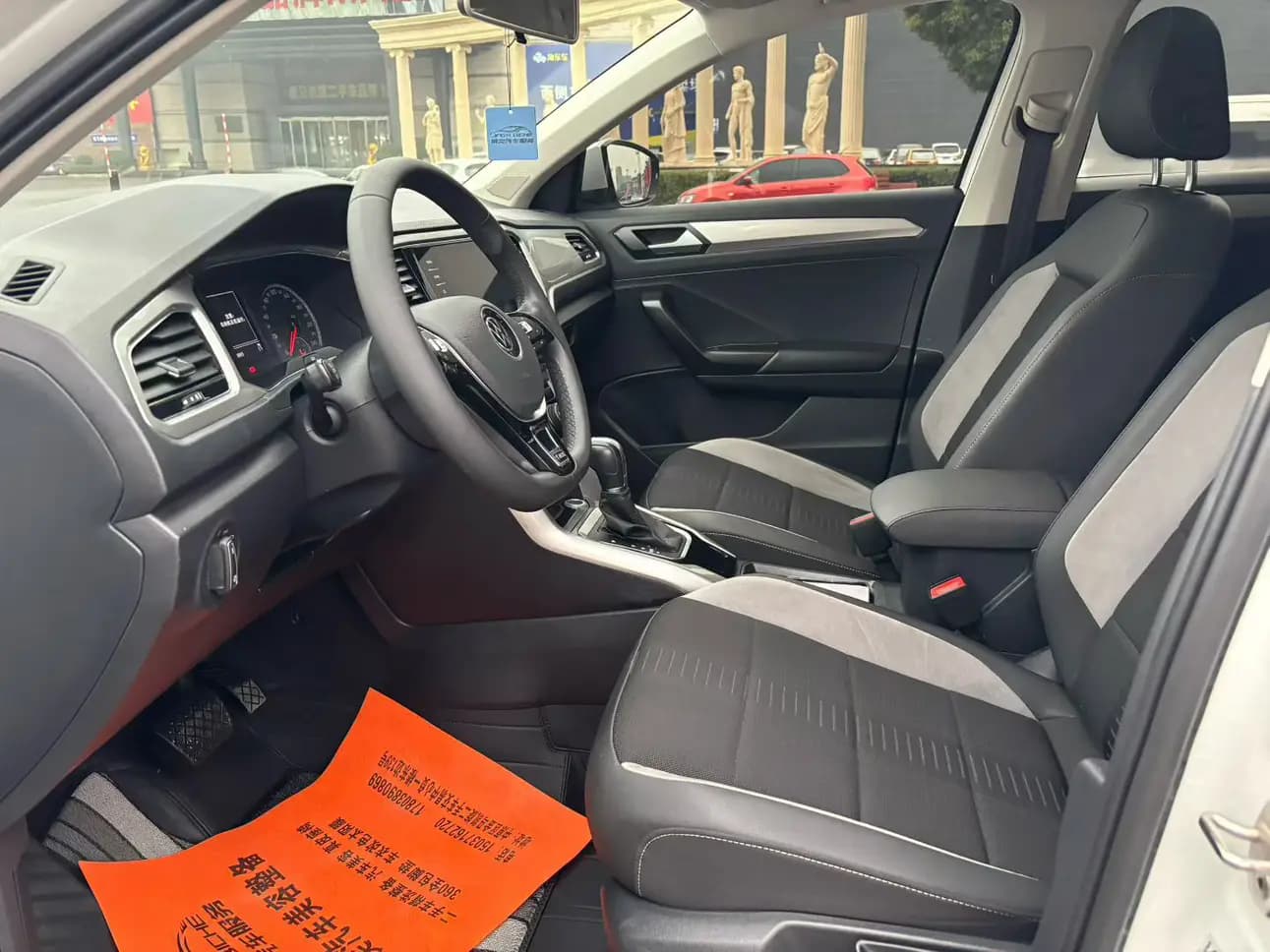 Volkswagen T-Roc 2021 г. 43115 км. — фото 6
