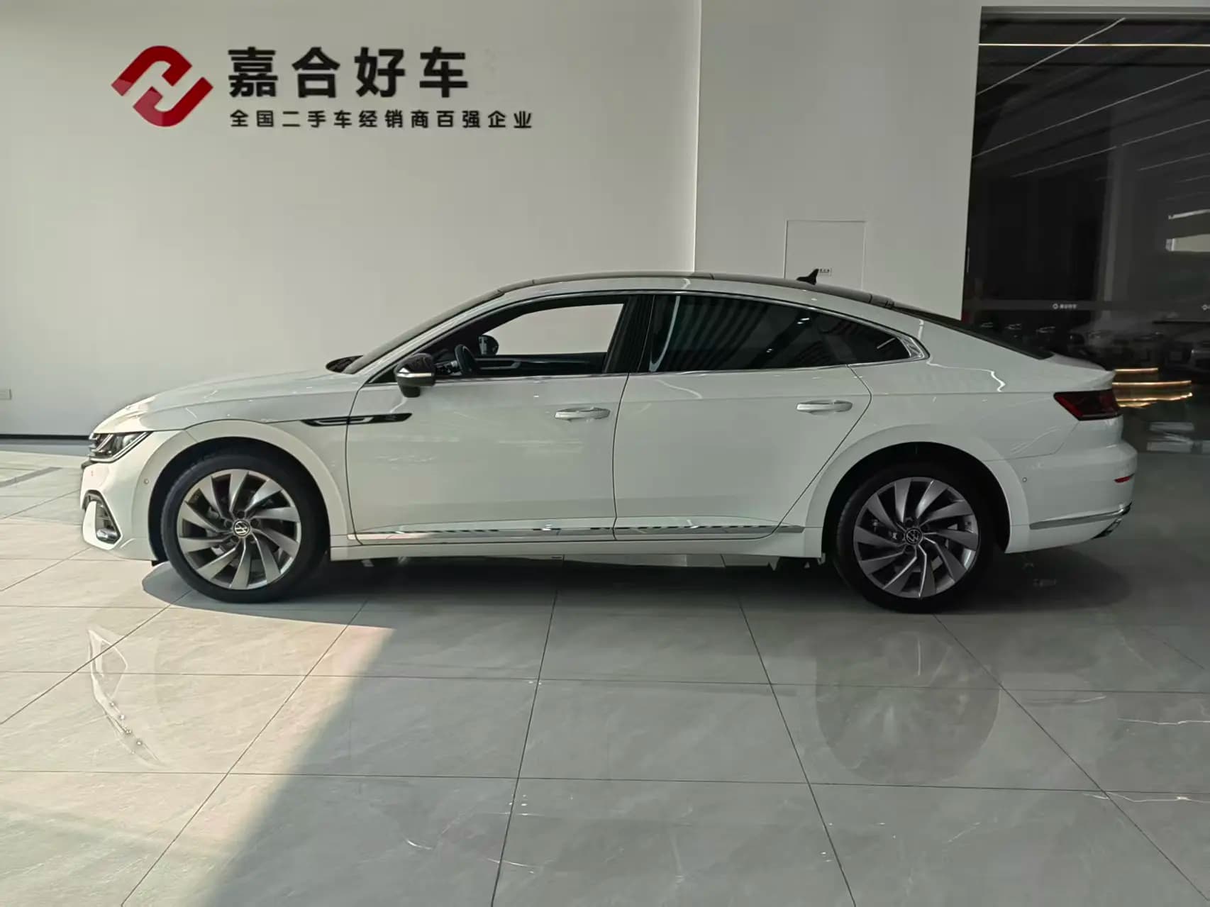Volkswagen Arteon 2023 г. 17050 км. — фото 4
