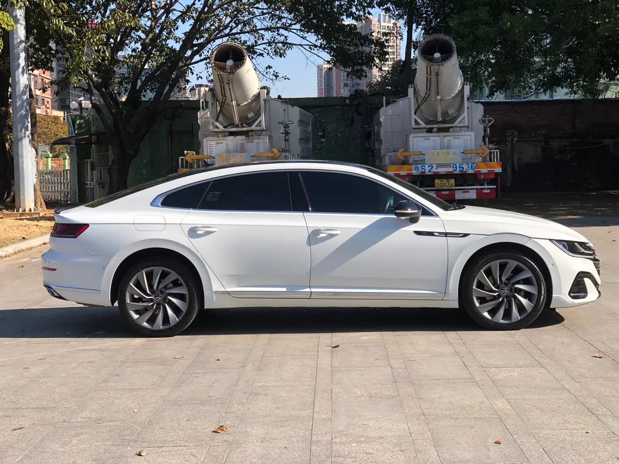 Volkswagen Arteon 2023 г. 82346 км. — фото 6