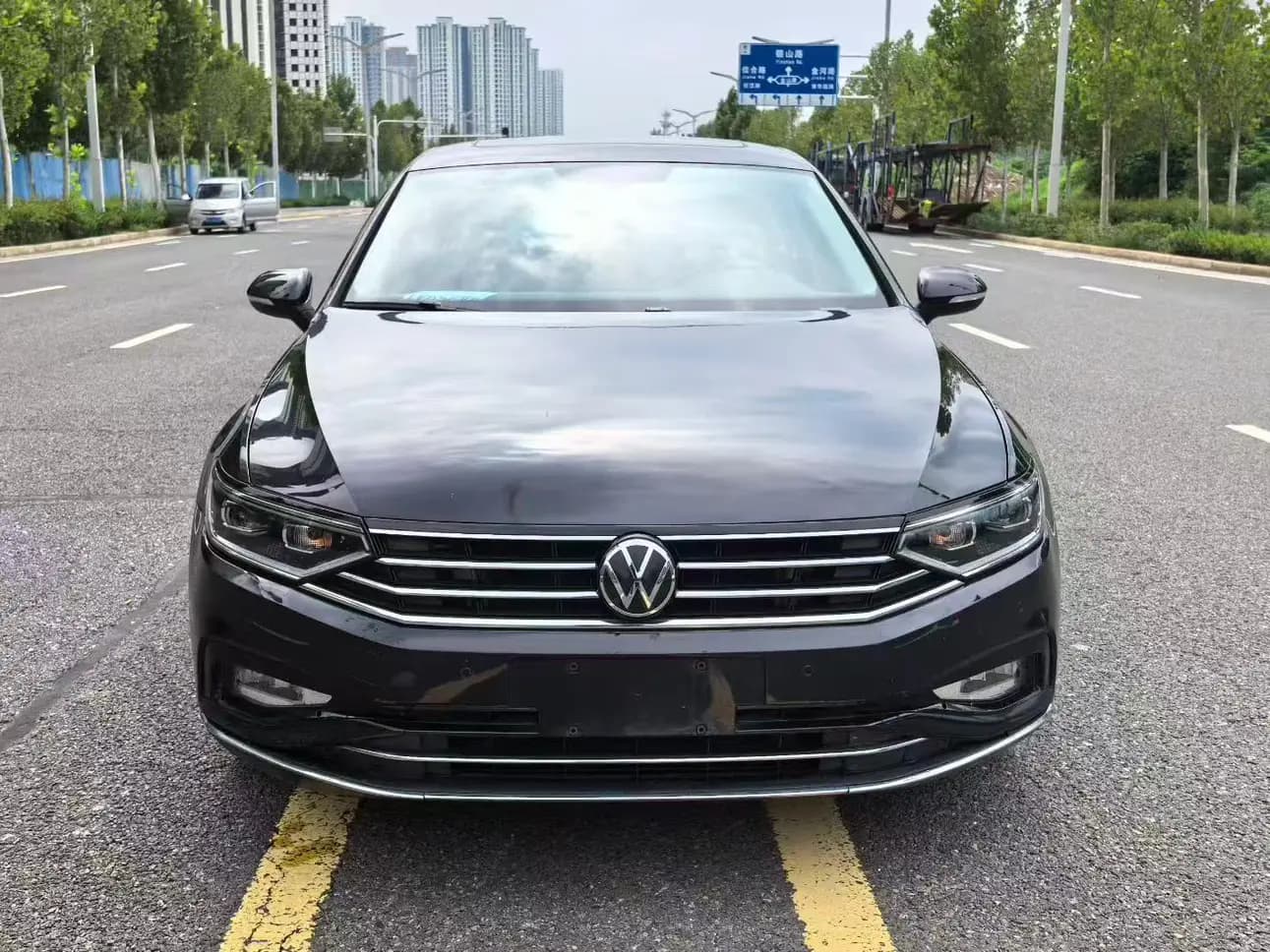 Volkswagen Magotan 2021 г. 48129 км. — фото 2