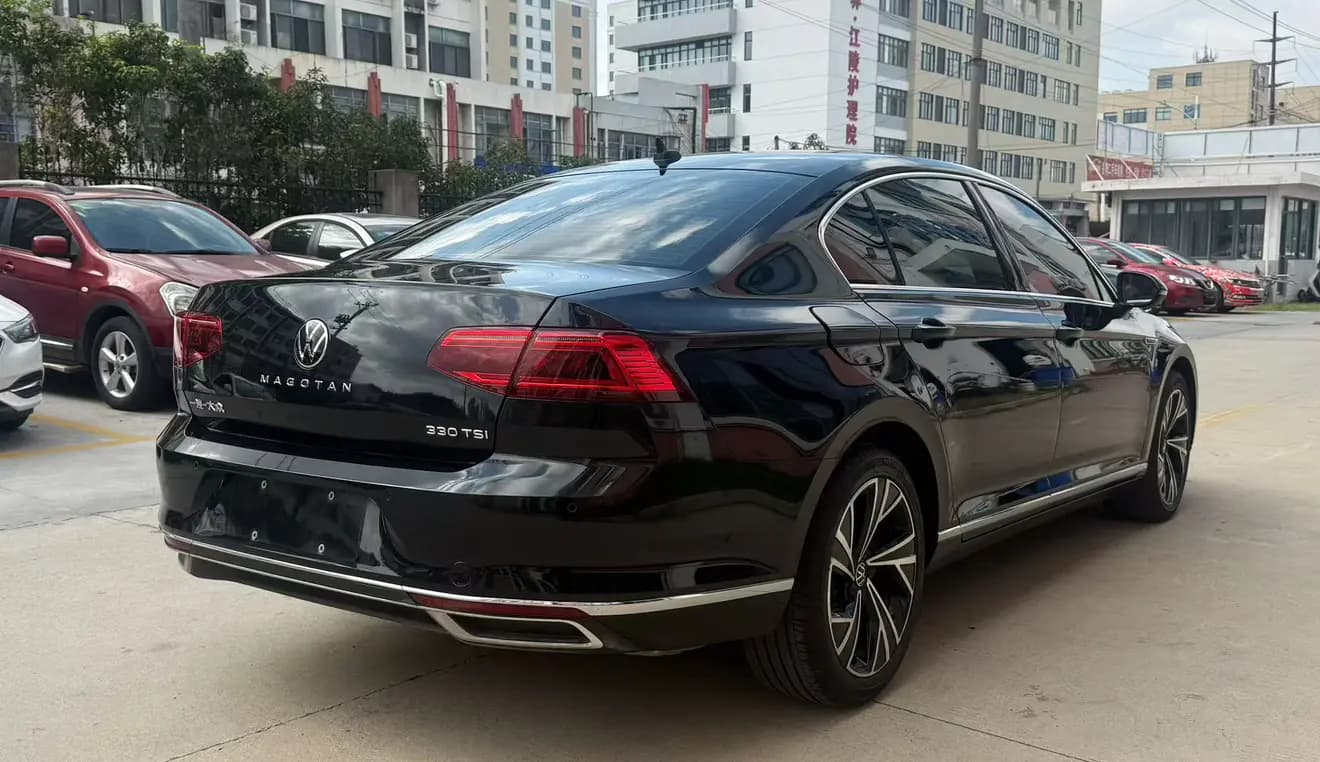 Volkswagen Magotan 2023 г. 43000 км. — фото 3