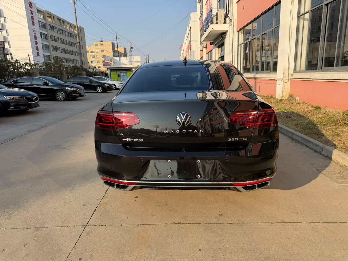Volkswagen Magotan 2023 г. 43500 км. — фото 3