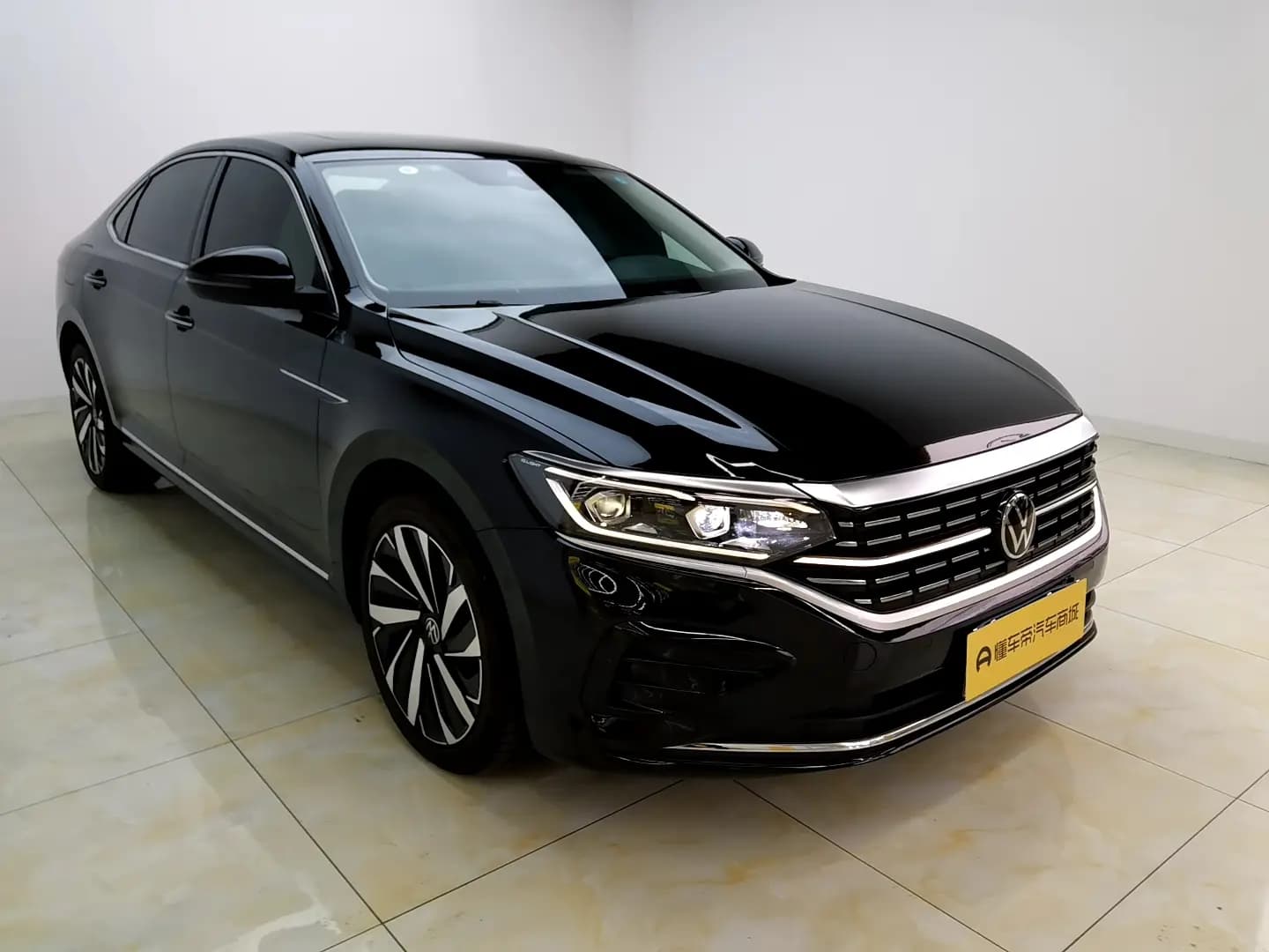 Volkswagen Passat 2022 г. 38135 км. — фото 3