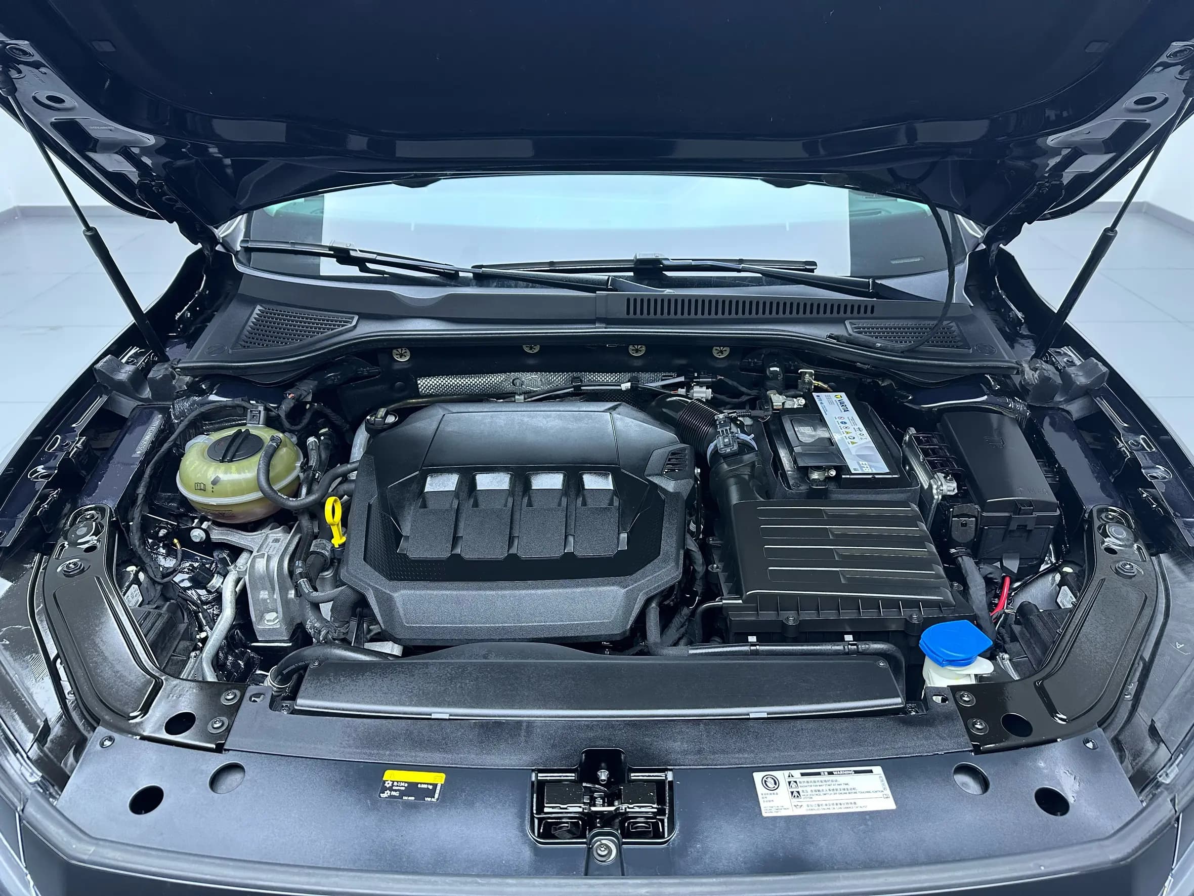 Volkswagen Passat 2022 г. 75536 км. — фото 4