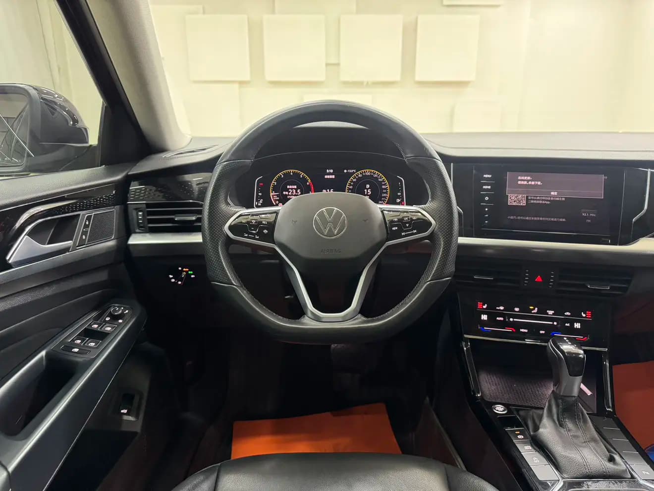 Volkswagen Passat 2022 г. 32040 км. — фото 11