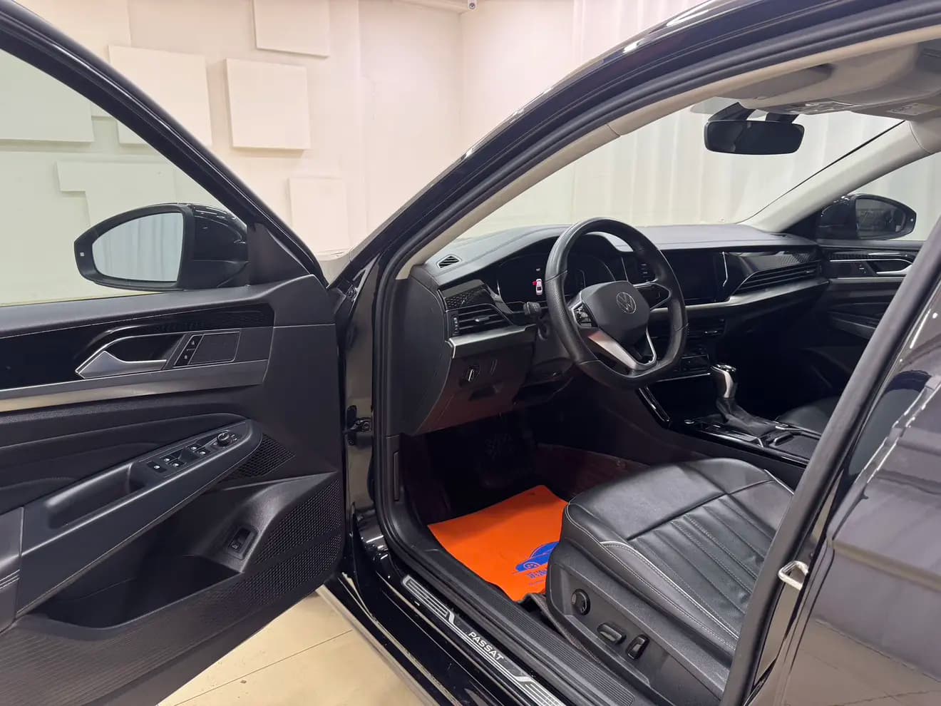Volkswagen Passat 2022 г. 32040 км. — фото 13