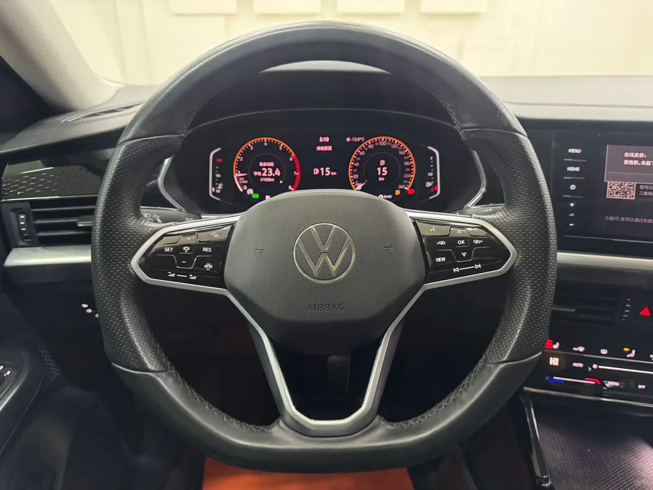 Volkswagen Passat 2022 г. 32040 км. — фото 7