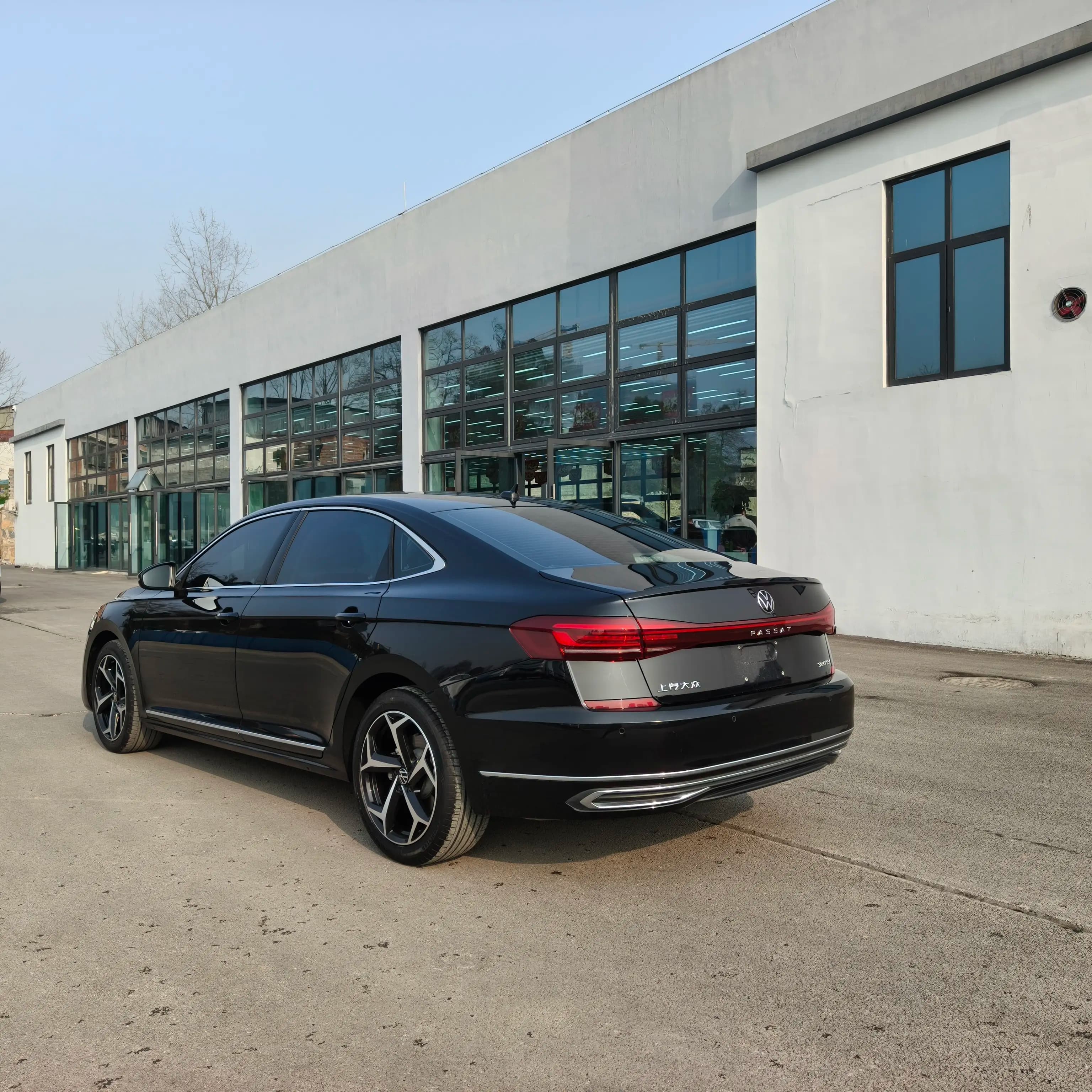 Volkswagen Passat 2024 г. 26043 км. — фото 2