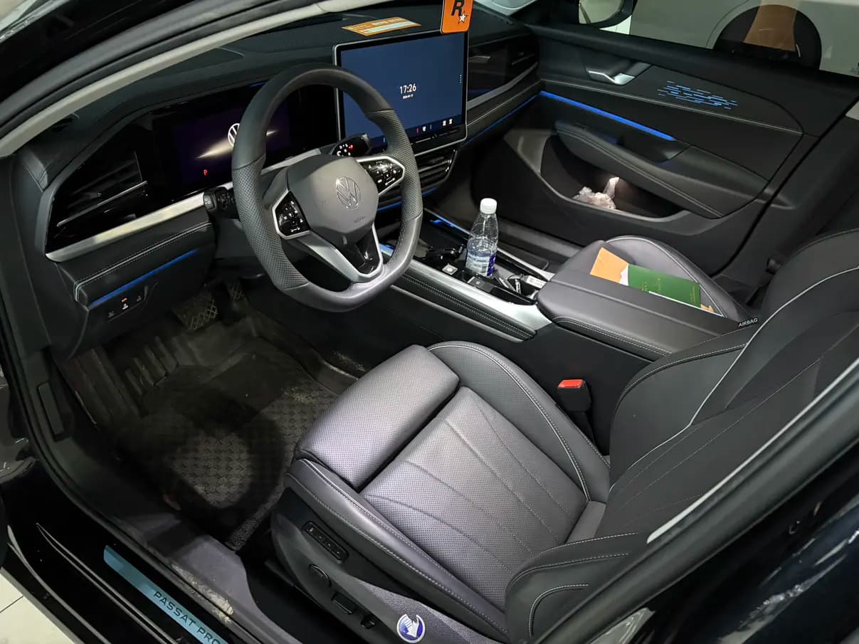 Volkswagen Passat 2025 г. 21044 км. — фото 6