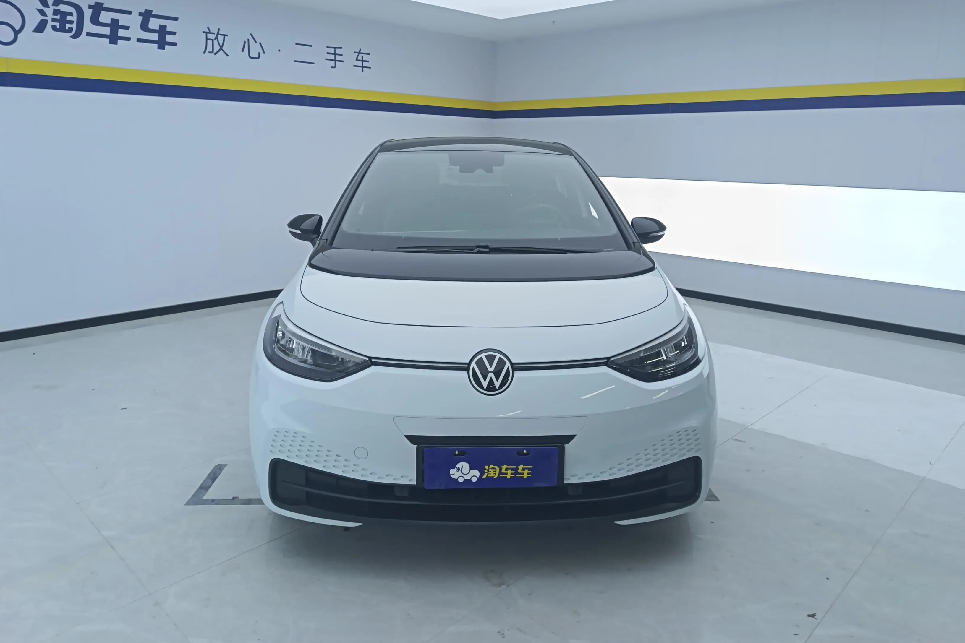Volkswagen ID.3 2024 г. 36612 км. — фото 2
