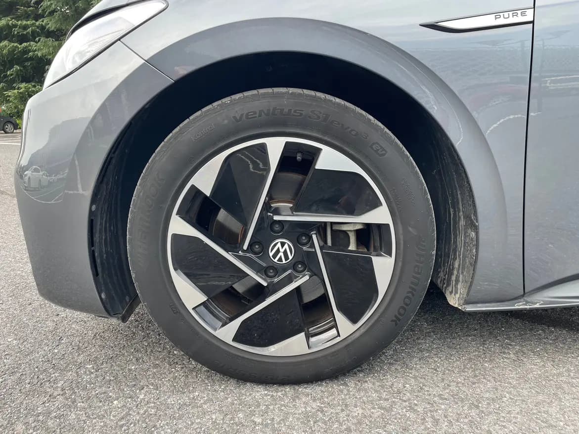 Volkswagen ID.3 2023 г. 26410 км. — фото 8