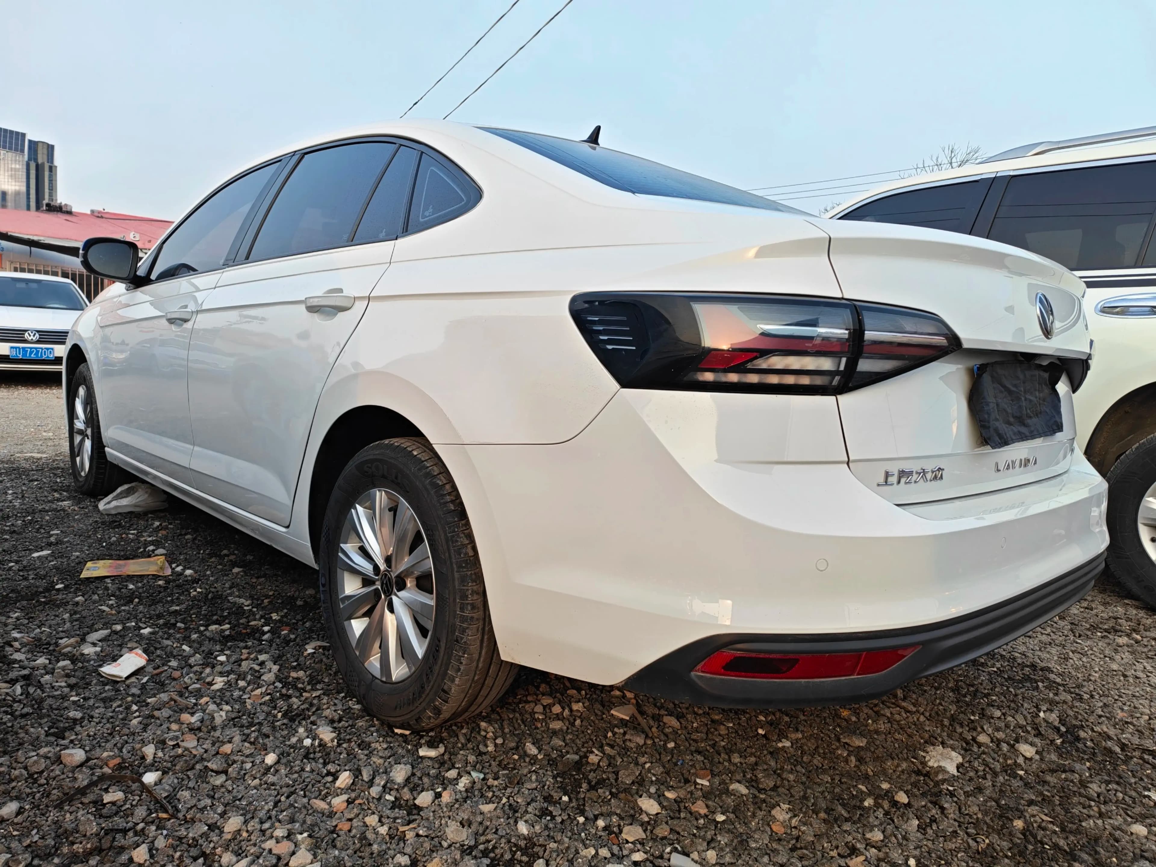 Volkswagen Lavida 2023 г. 80085 км. — фото 3