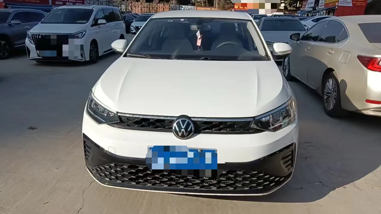 Volkswagen Lavida 2024 г. 42086 км. — фото 2