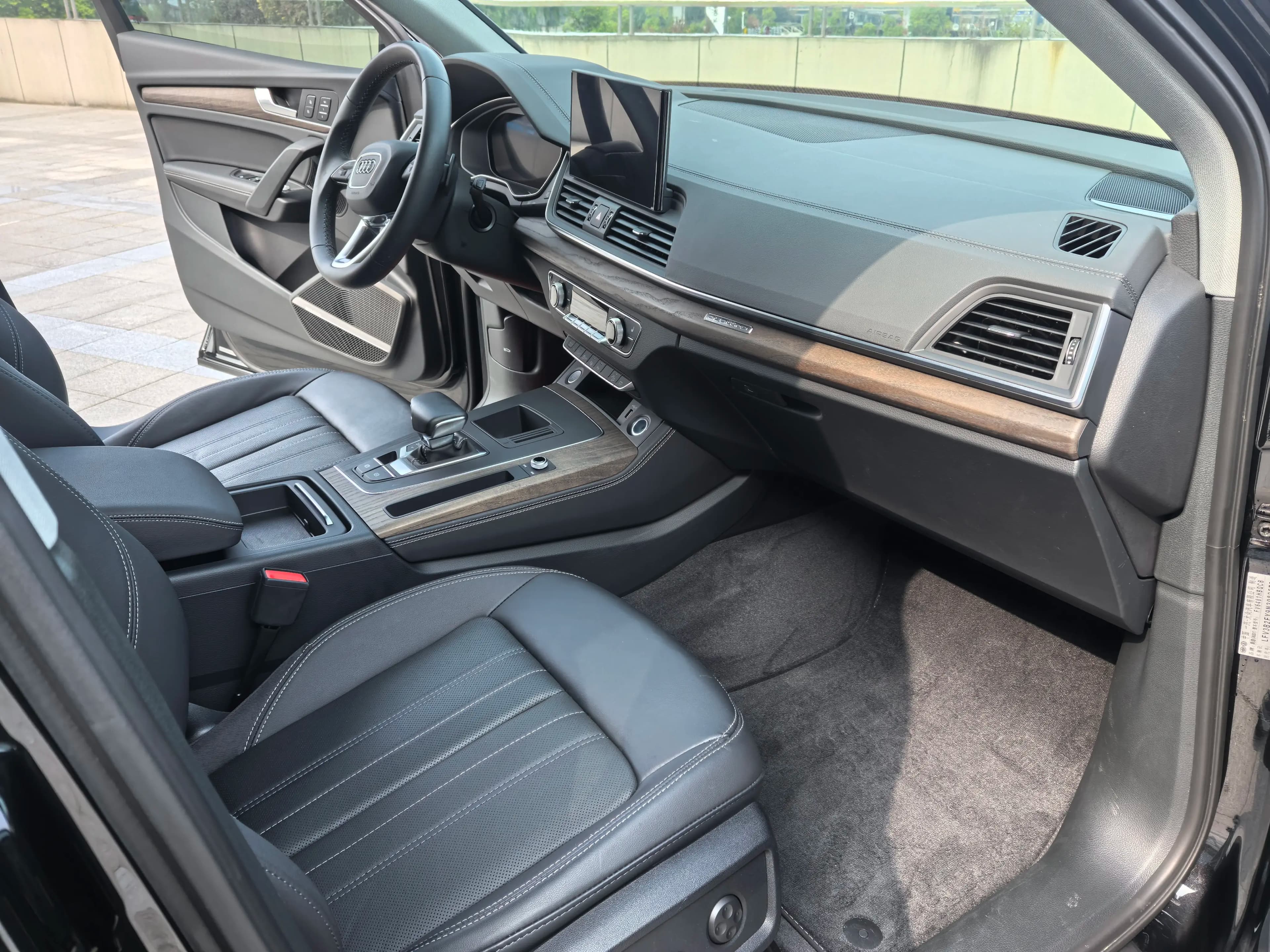 Audi Q5L 2022 г. 49000 км. — фото 12