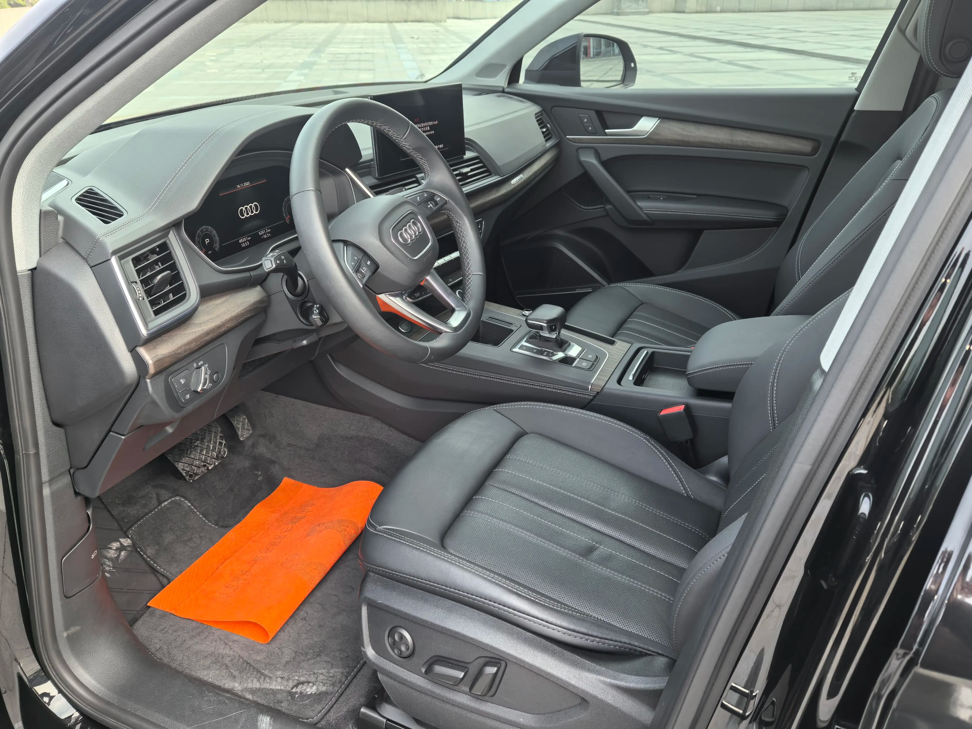 Audi Q5L 2022 г. 49000 км. — фото 13