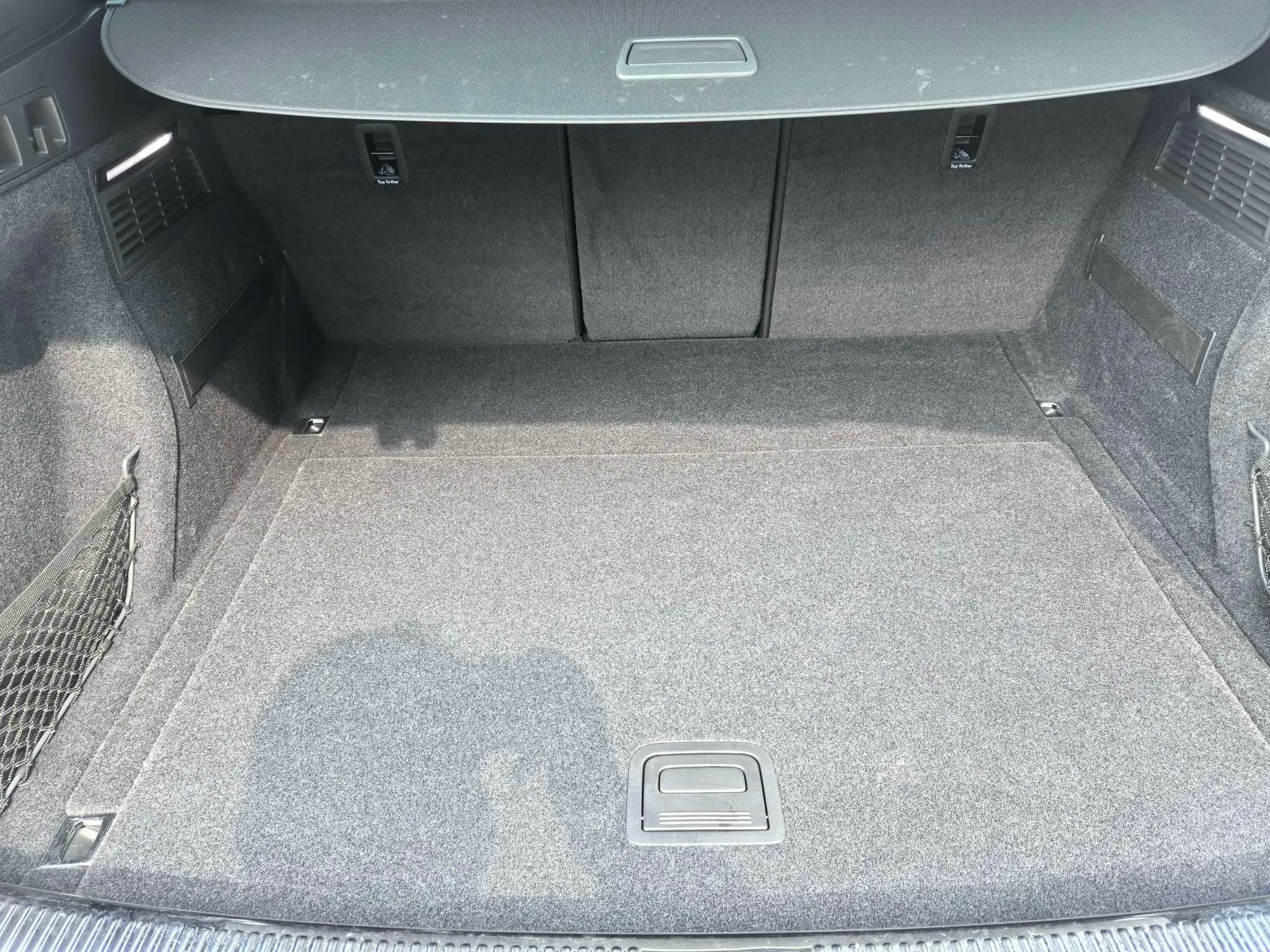 Audi Q5L 2022 г. 49000 км. — фото 16
