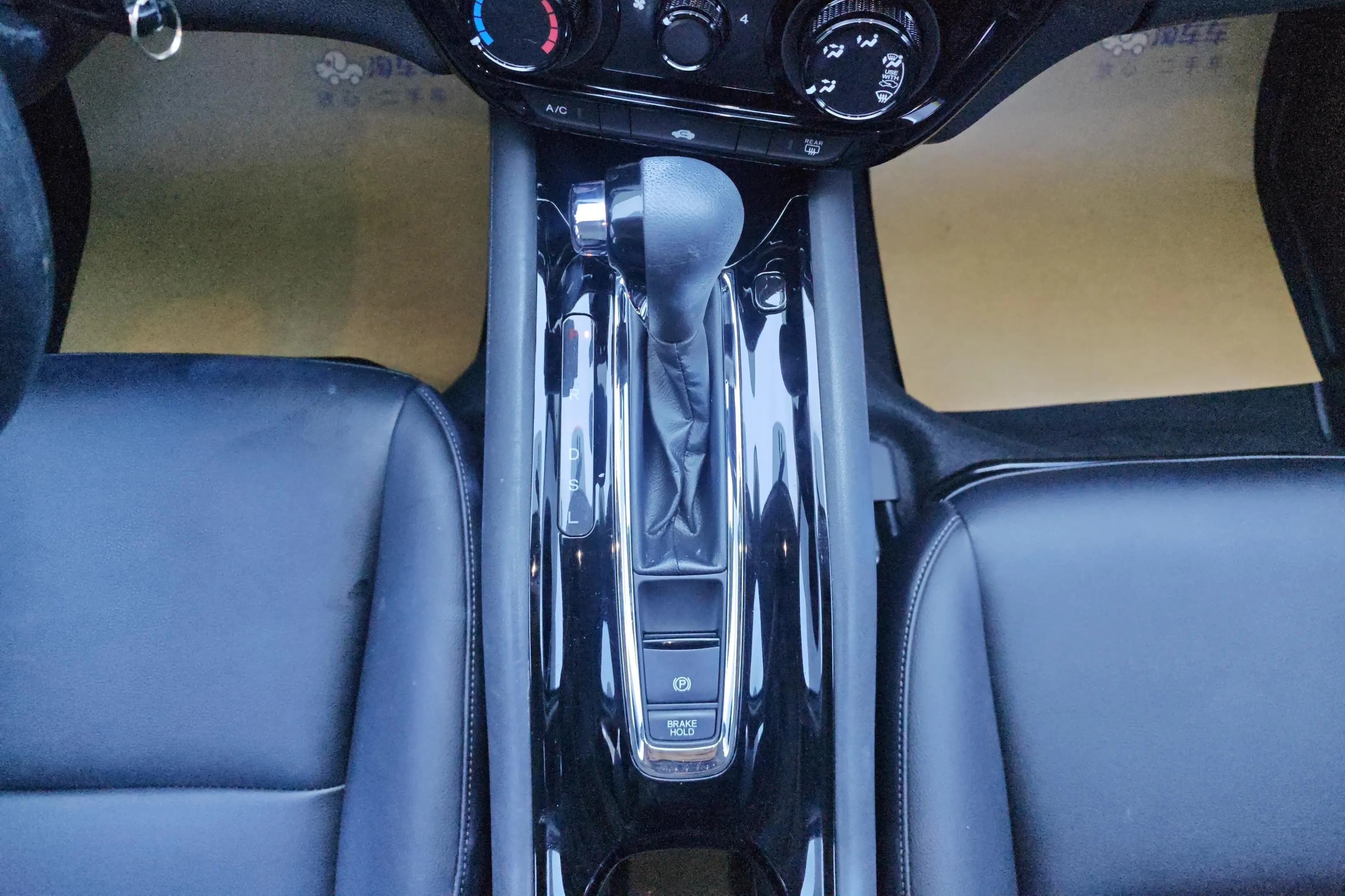Honda Vezel 2022 г. 24888 км. — фото 12