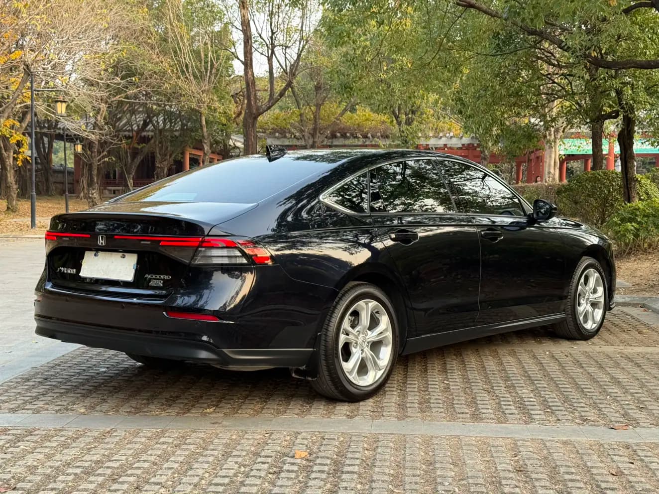 Honda Accord 2023 г. 23025 км. — фото 7