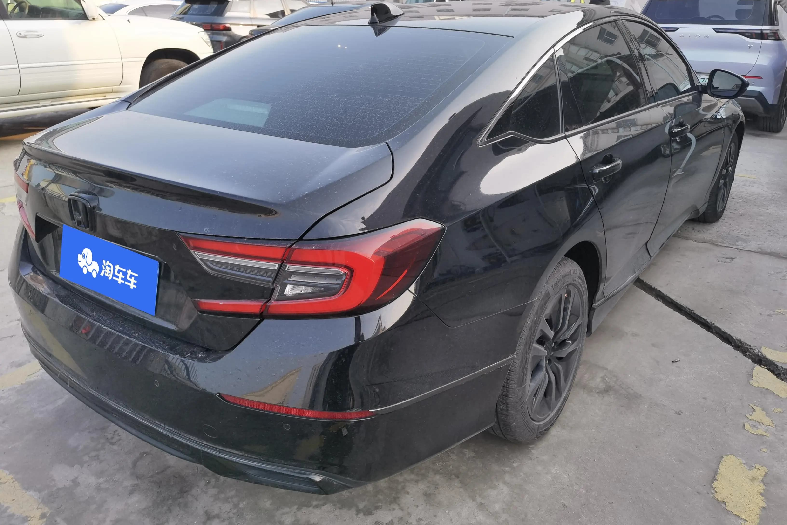 Honda Accord 2022 г. 60429 км. — фото 2