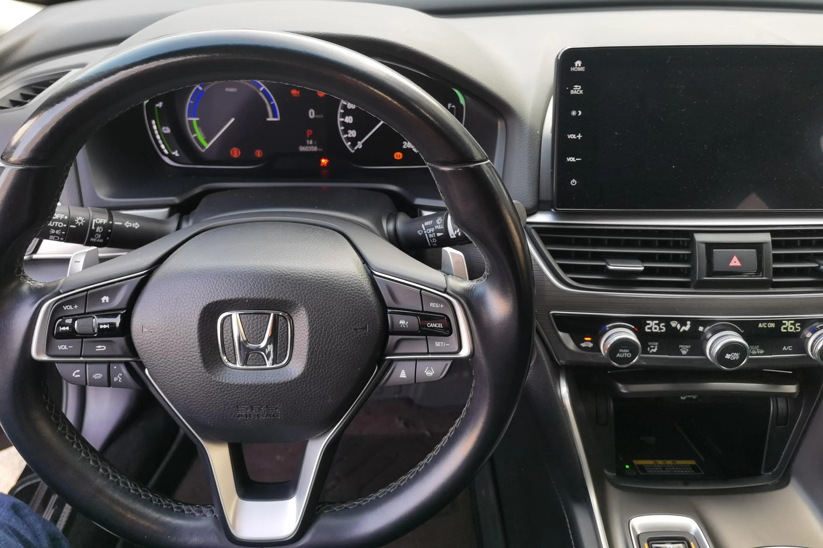 Honda Accord 2022 г. 60429 км. — фото 13