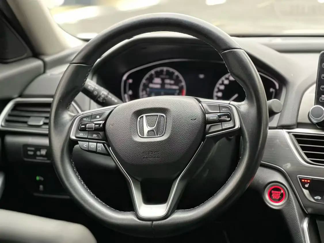 Honda Accord 2021 г. 54031 км. — фото 12