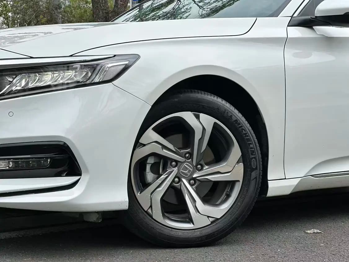 Honda Accord 2021 г. 54031 км. — фото 6