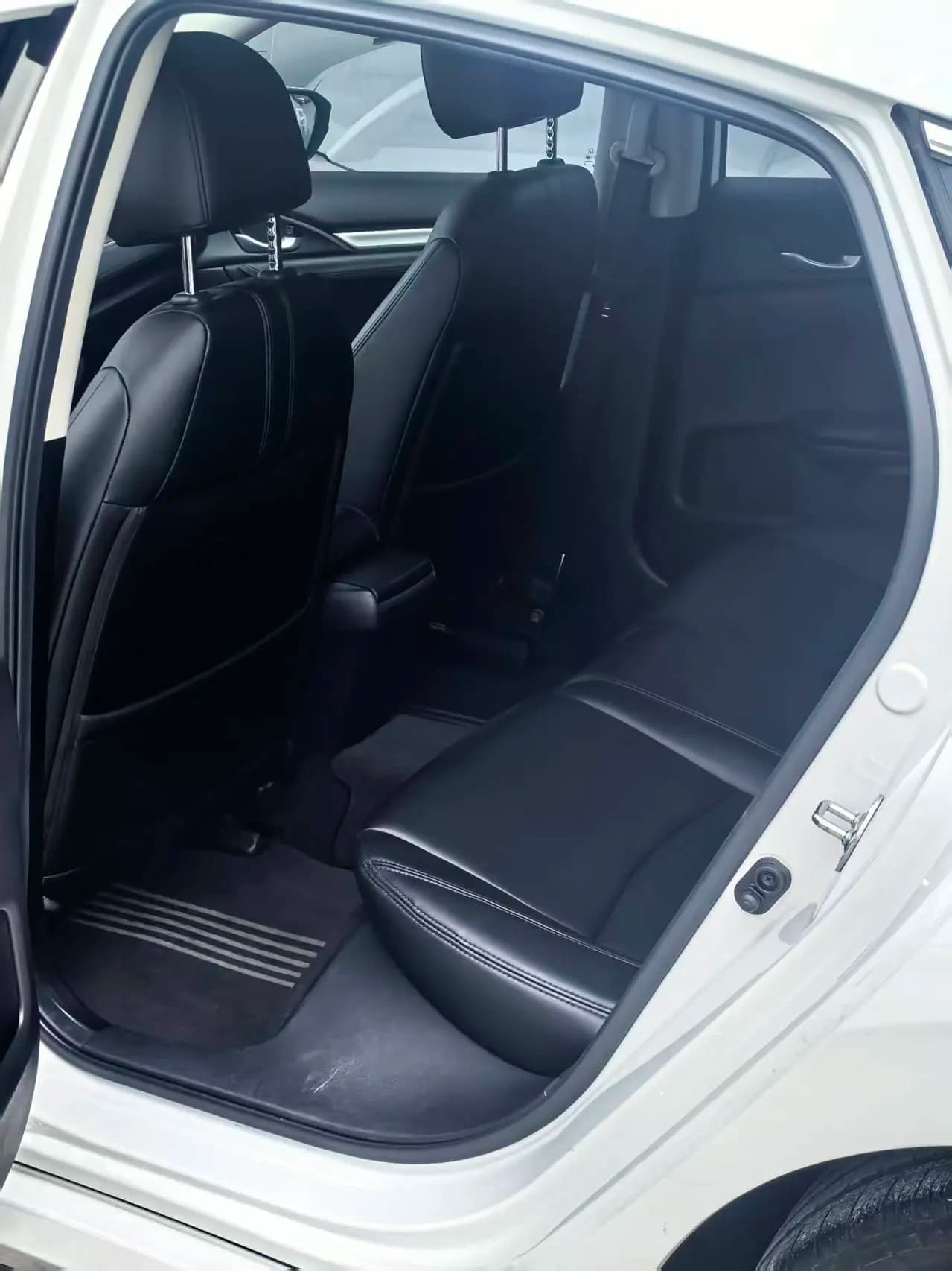 Honda Civic 2021 г. 33001 км. — фото 10