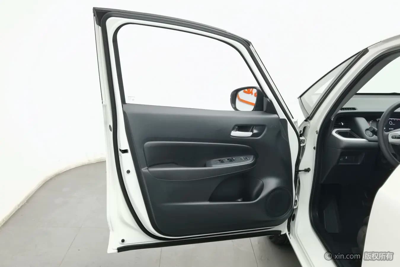 Honda Fit 2023 г. 49393 км. — фото 22