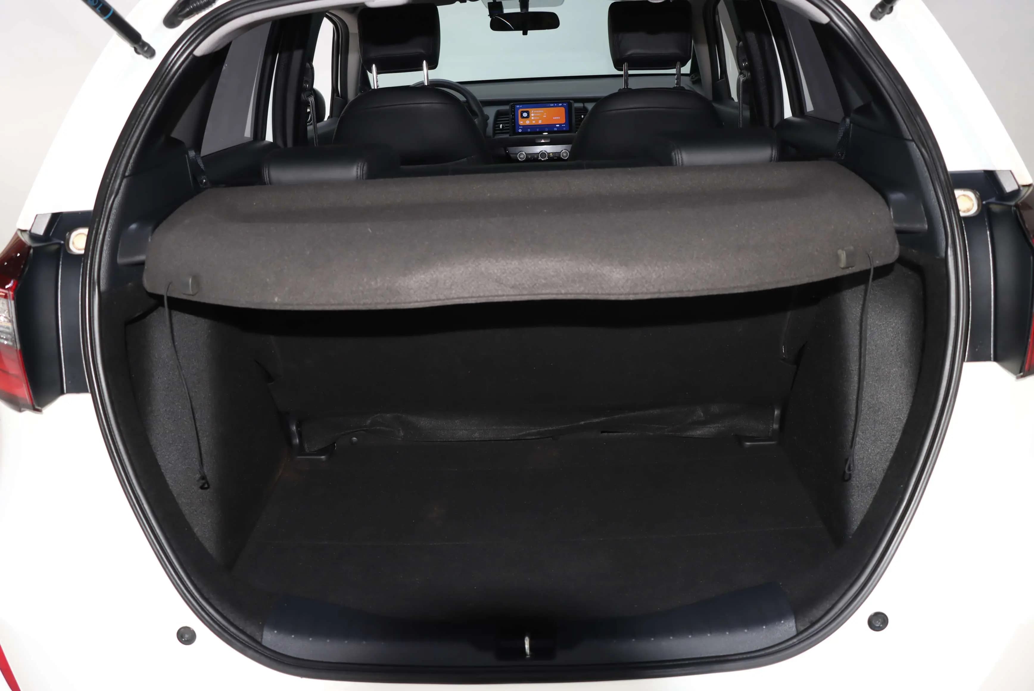 Honda Fit 2023 г. 24995 км. — фото 19