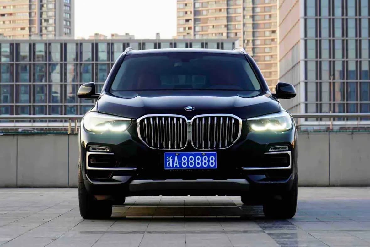 BMW X5 2022 г. 80074 км. — фото 2