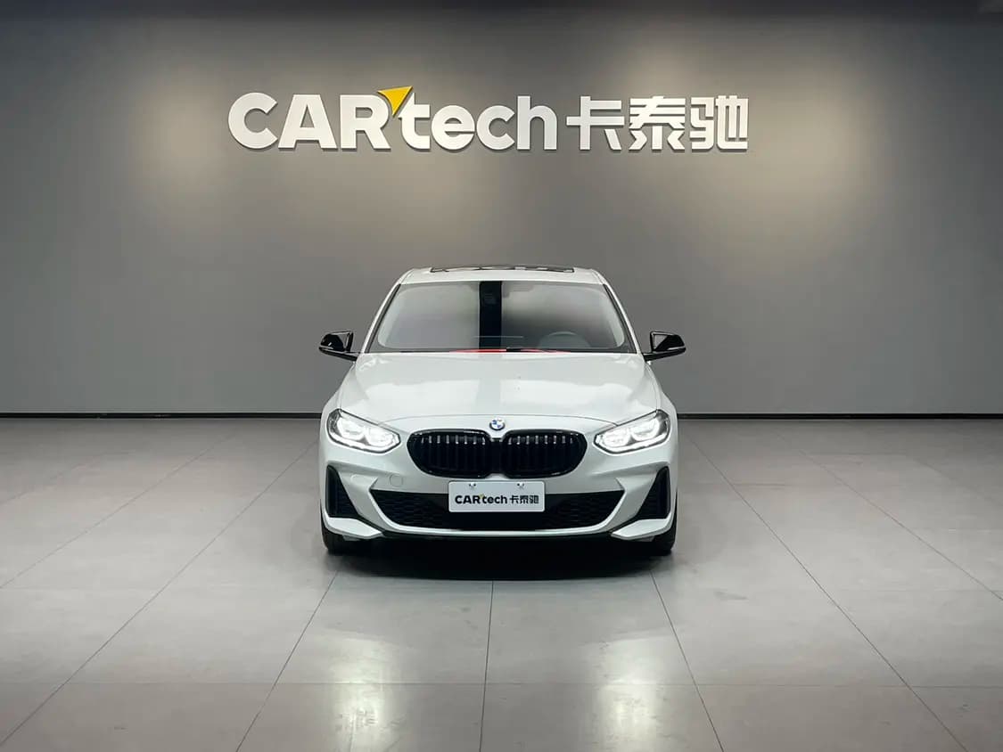 BMW 1 Series 2022 г. 46079 км. — фото 2