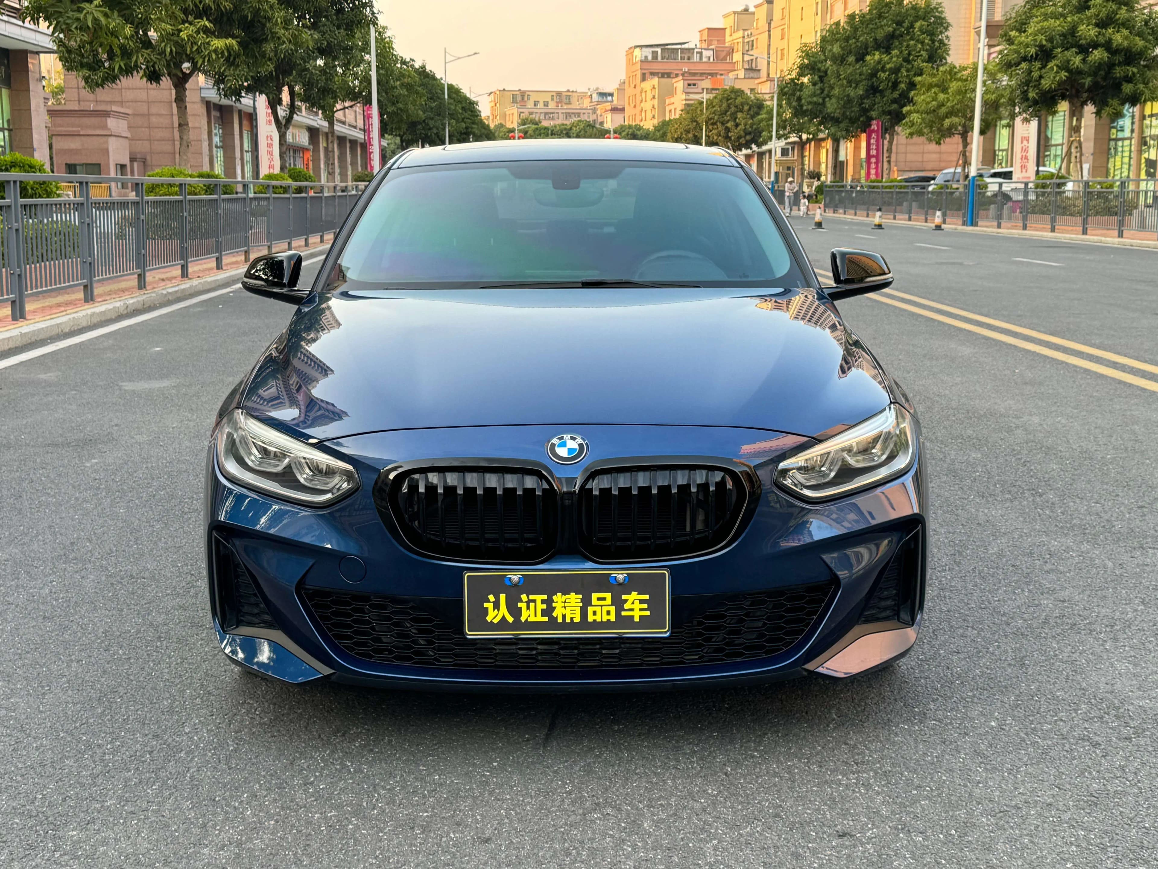 BMW 1 Series 2021 г. 49380 км.