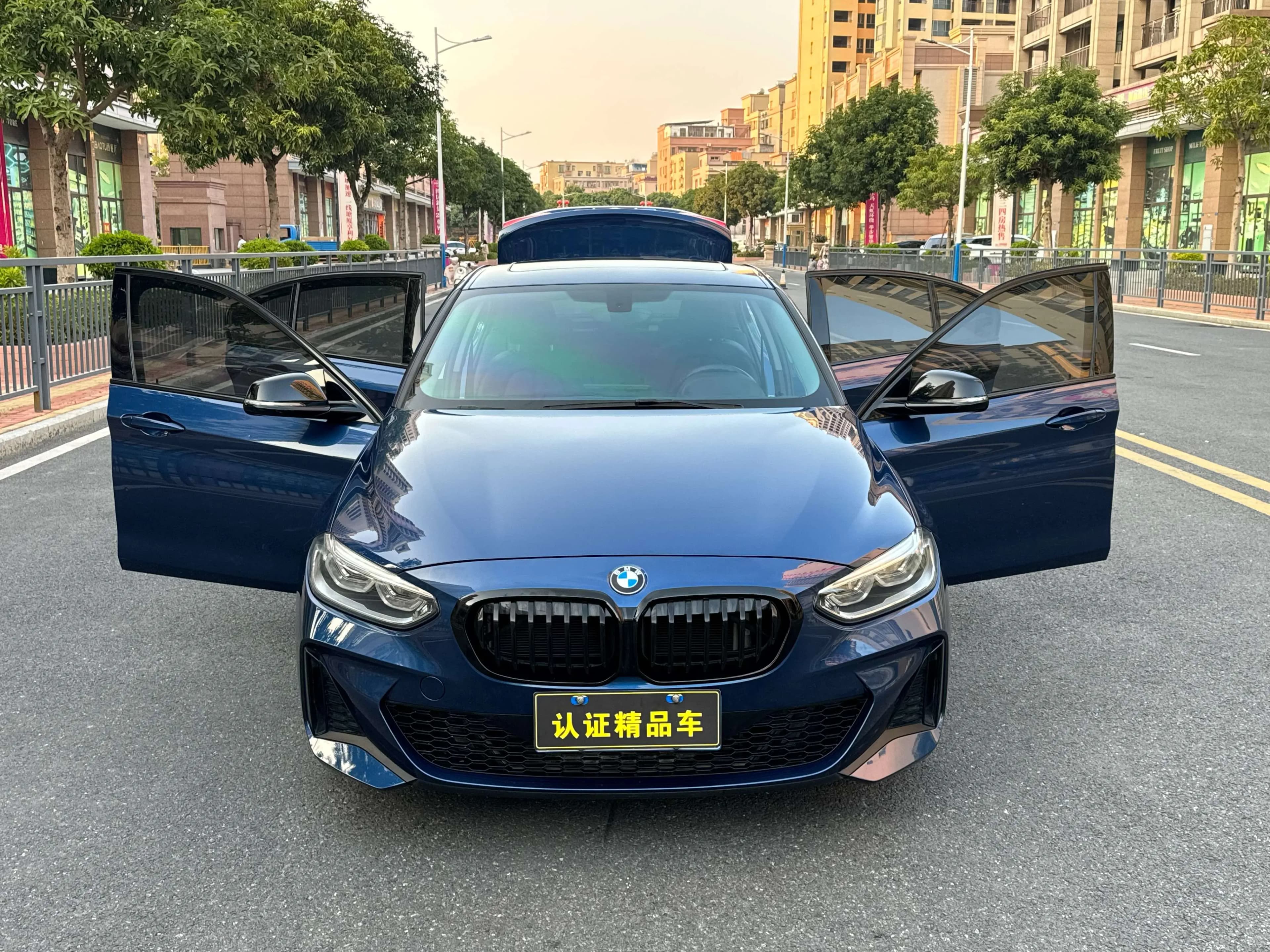 BMW 1 Series 2021 г. 49380 км. — фото 14