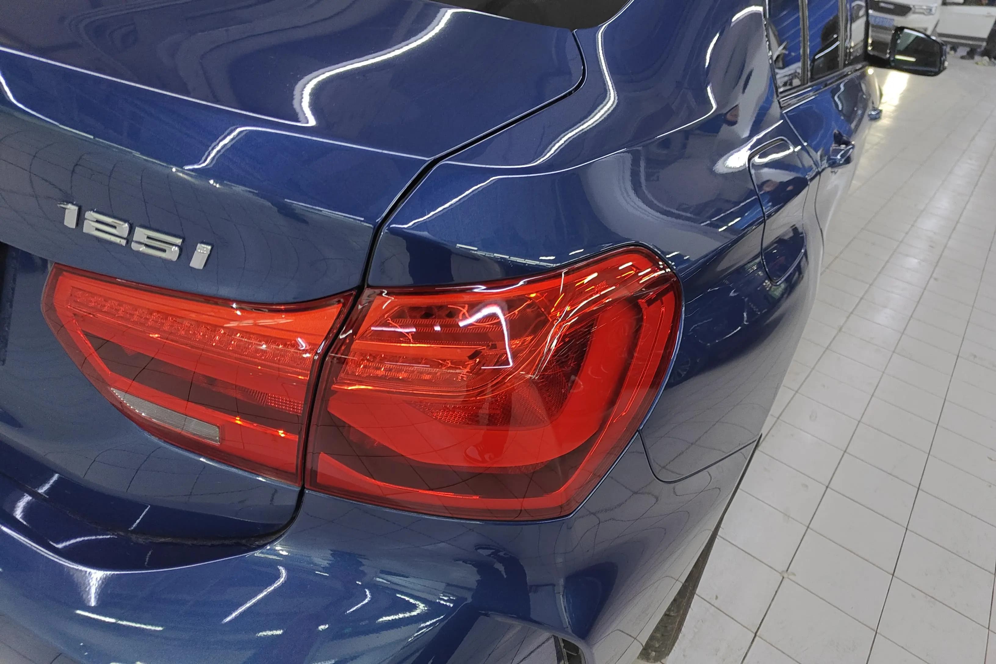 BMW 1 Series 2022 г. 20881 км. — фото 7