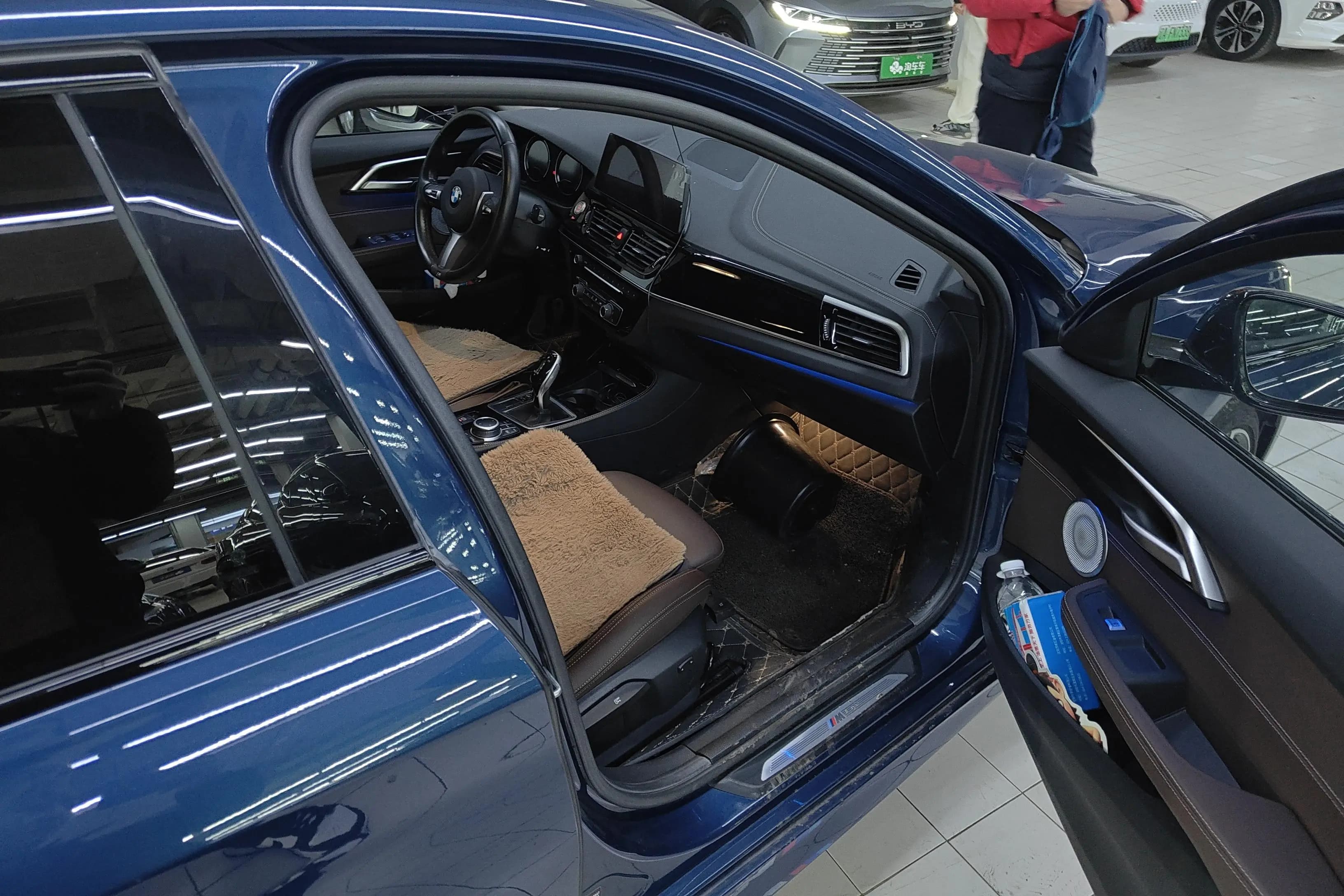BMW 1 Series 2022 г. 20881 км. — фото 9