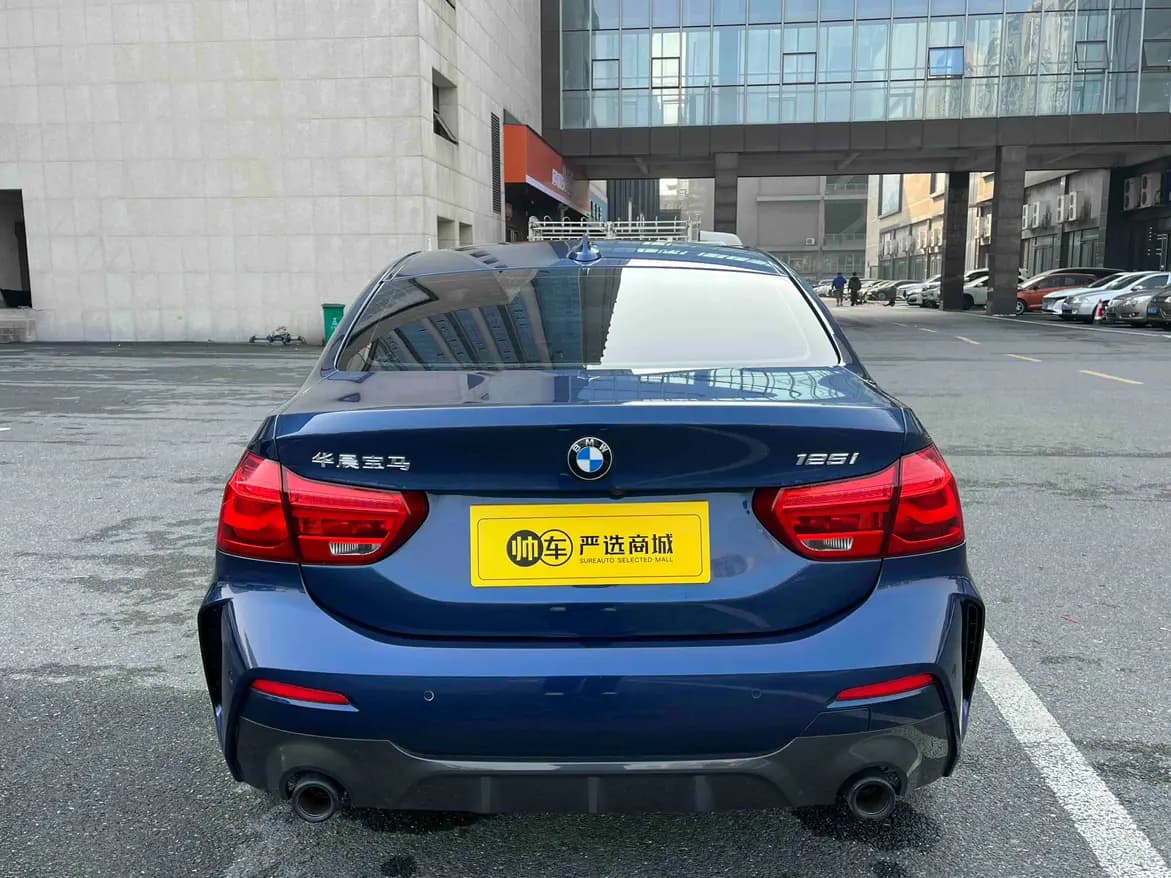 BMW 1 Series 2022 г. 32082 км. — фото 5